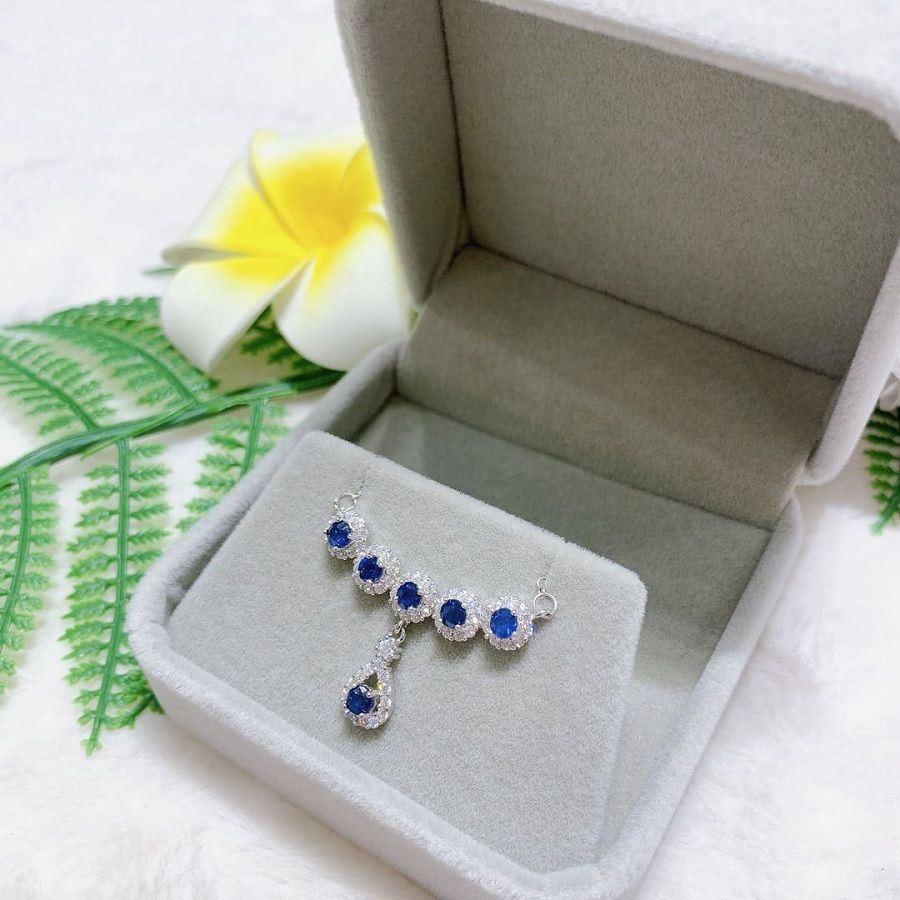 trang_suc_da_Sapphire_4