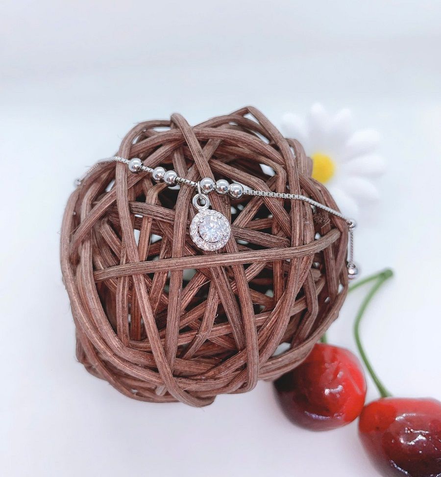 day_chuyen_da_Moissanite