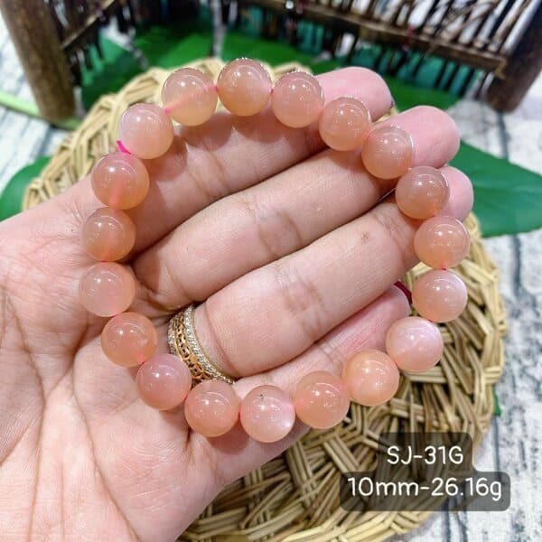 vong_deo_tay_da_mat_troi_2