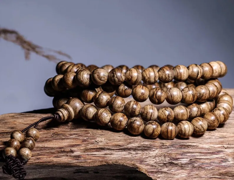 vong_tram_huong_indo