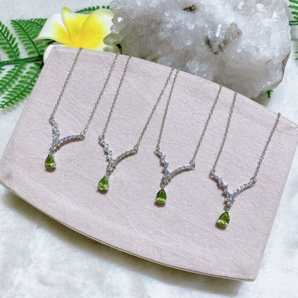 day_chuyen_da_Peridot