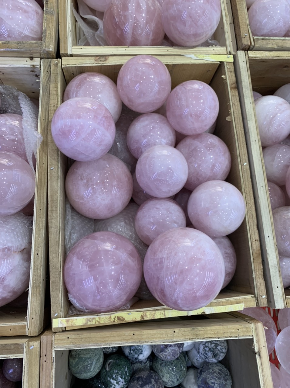 Cầu Thạch Anh Hồng (2.22kg)