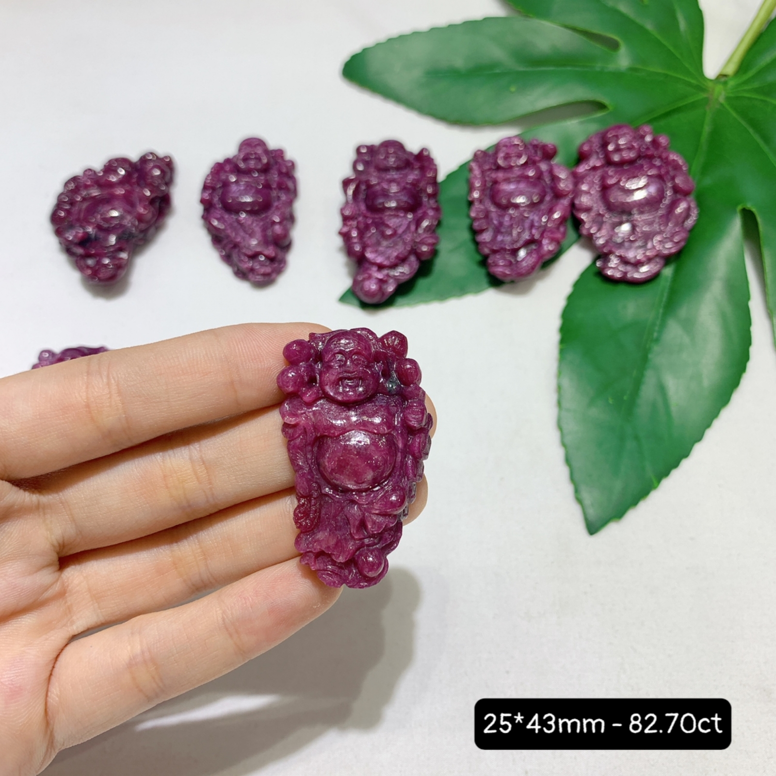 Mặt Phật Di Lặc Ruby Nam Phi Size 25*43mm