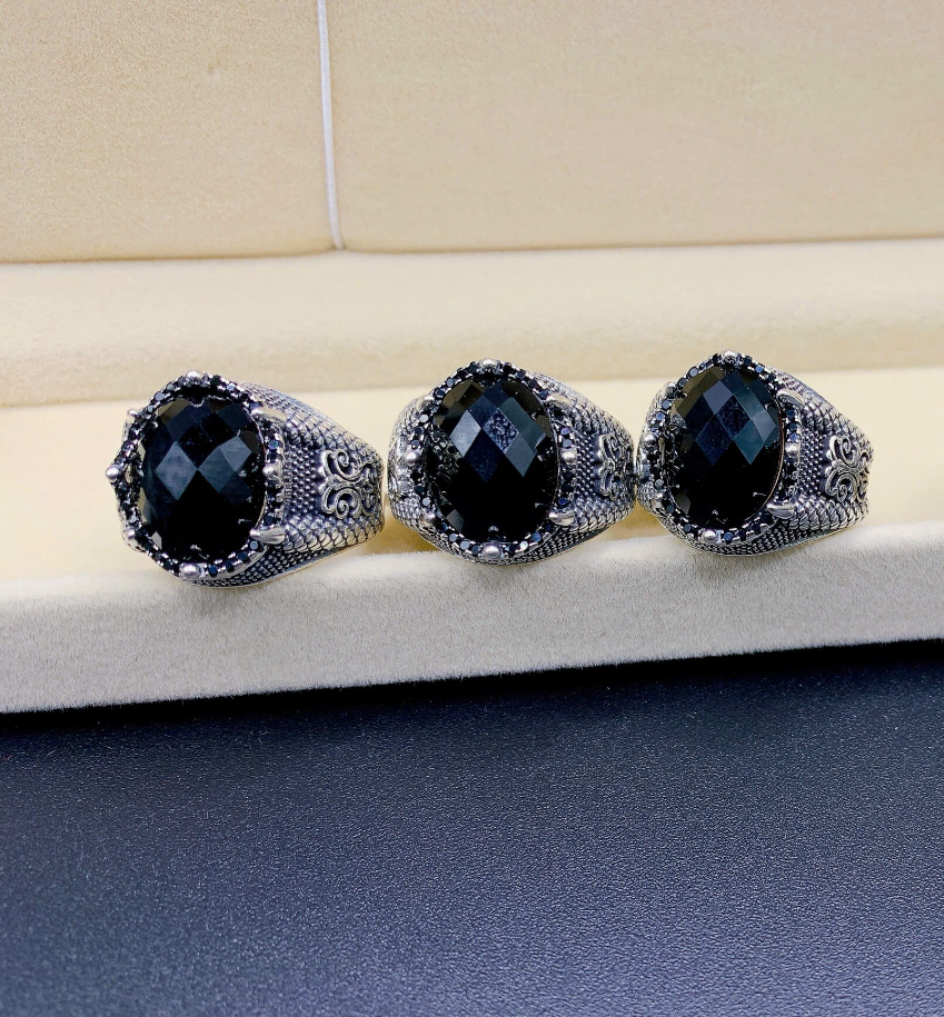 Nhẫn bạc Thái đá Onyx đen