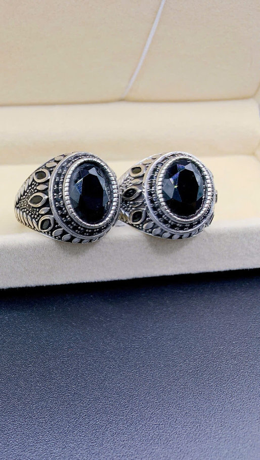 Nhẫn bạc nam đính  đá Onyx đen
