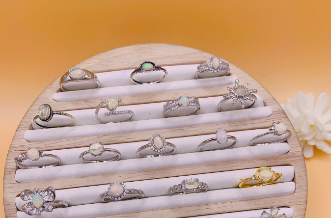 Nhẫn bạc 925 đính đá Opal