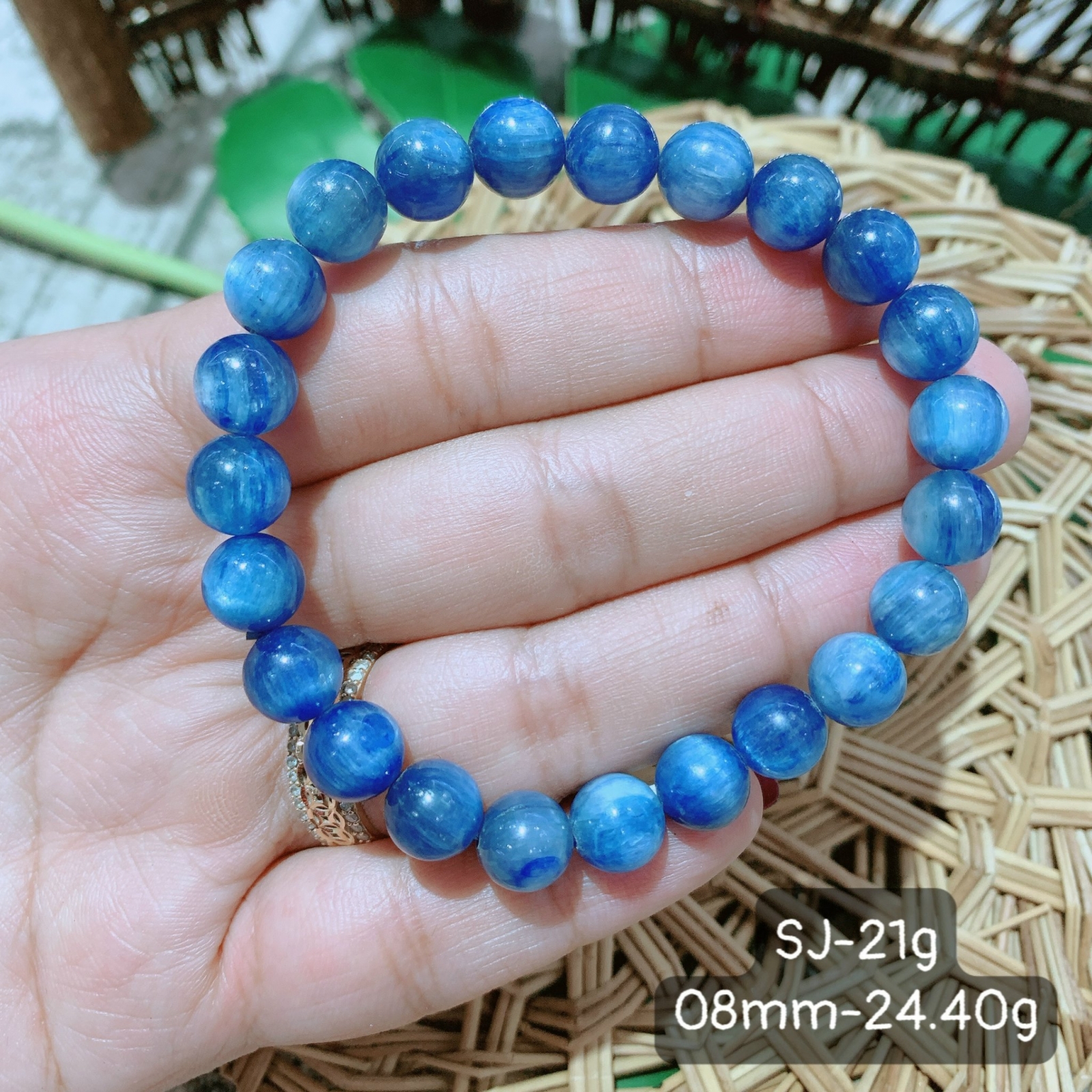 Chuỗi Đeo Tay Kyanite 4A Size 8mm