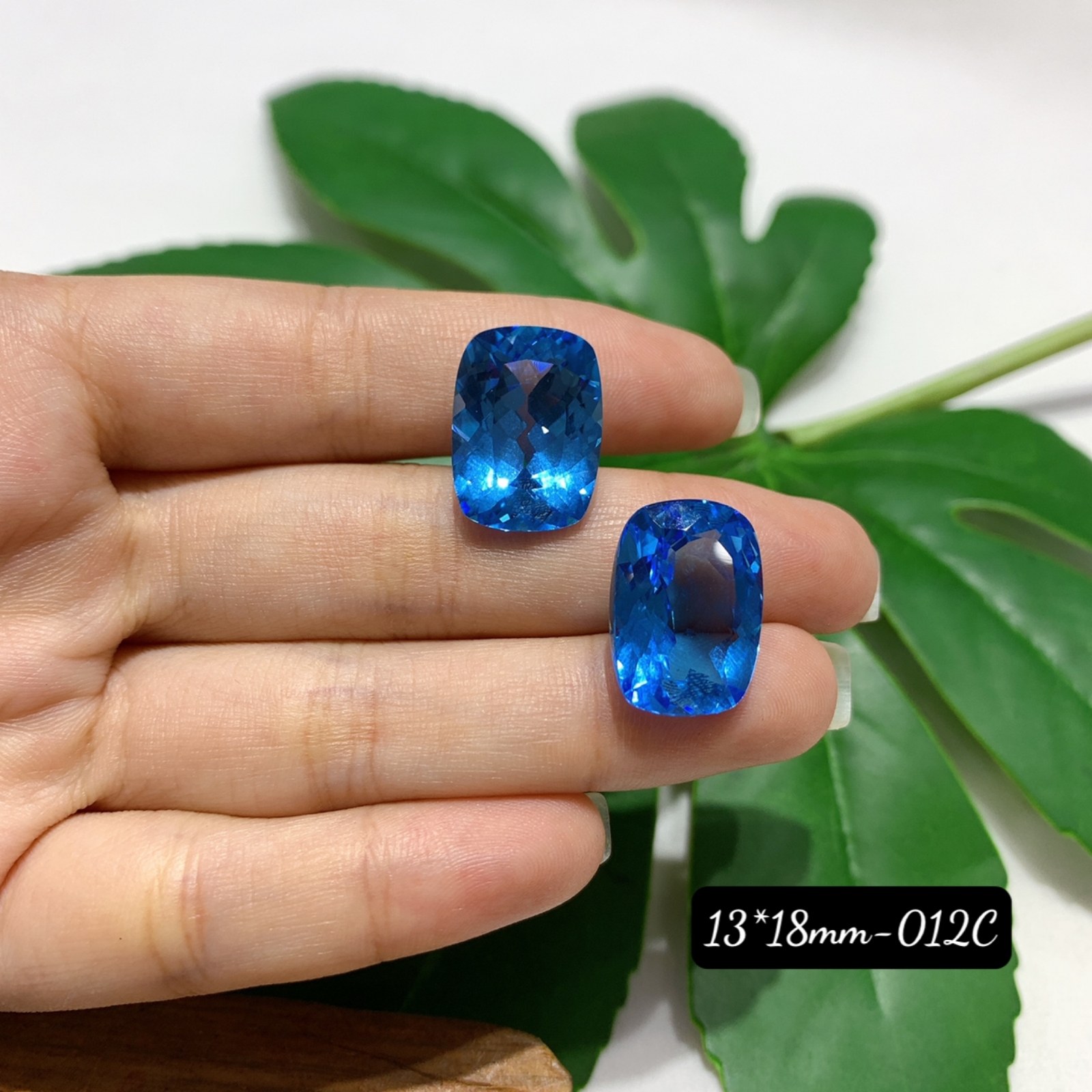 Mặt Đá Topaz Swiss Cus Chữ Nhật Size 13*18mm