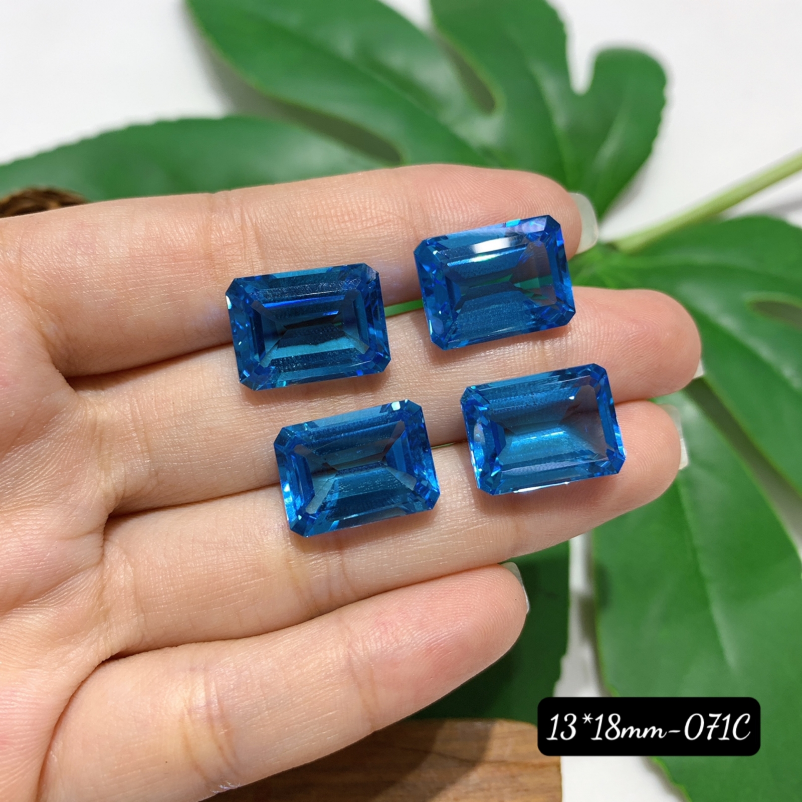 Mặt Đá Topaz Swiss Chữ Nhật  Size 13*18mm