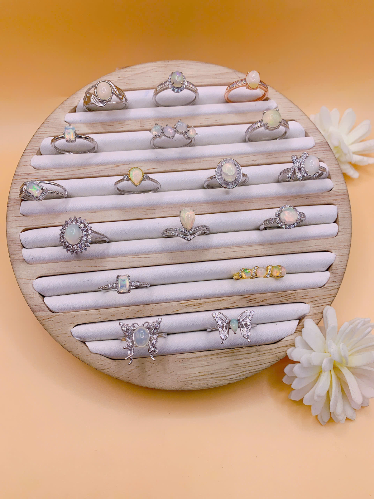 Nhẫn bạc 925 gắn đá Opal trắng cao cấp 