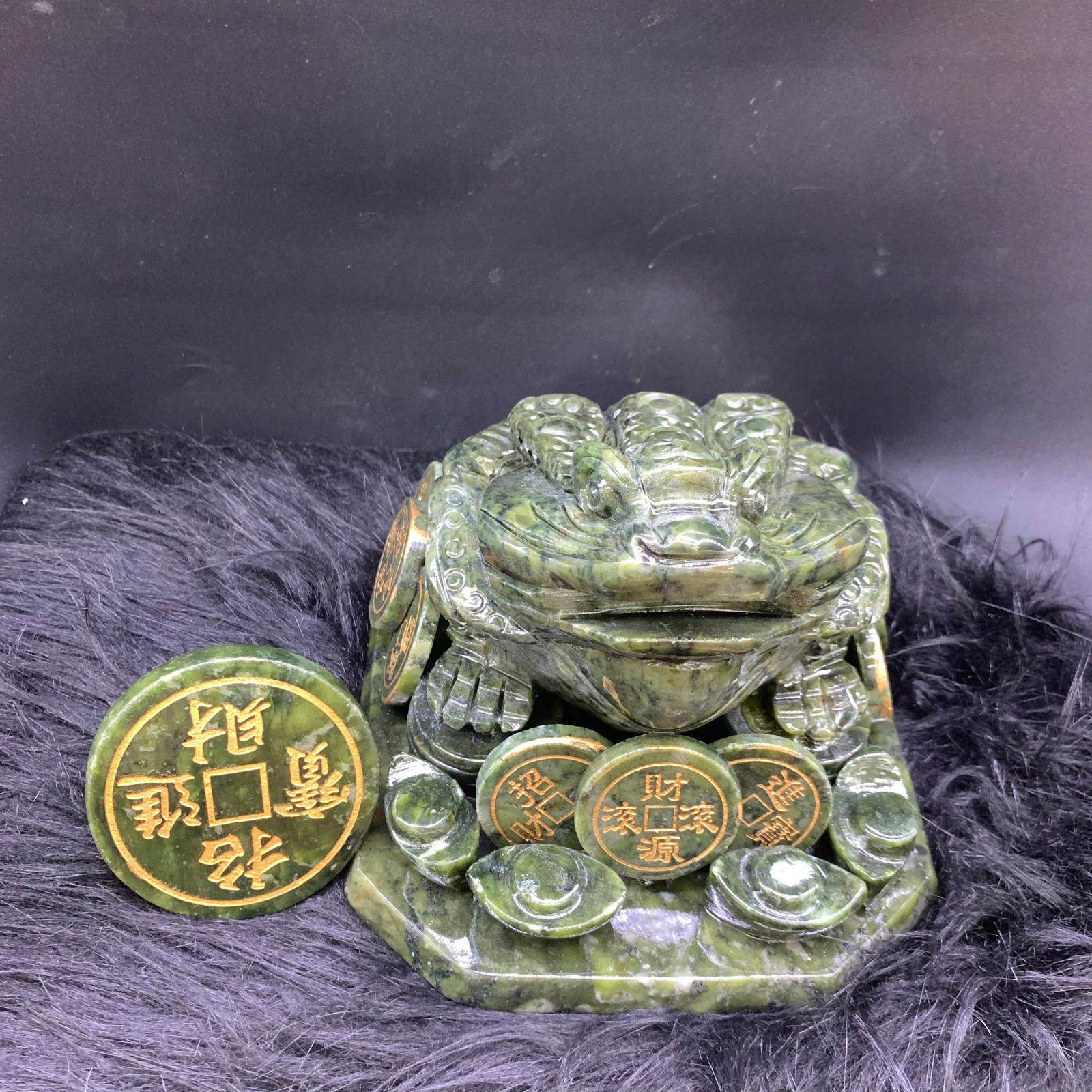 Thiềm Thừ đá Serpentine ( KT : 20cm*17cm*15cm ) ( KL : 3975gr )