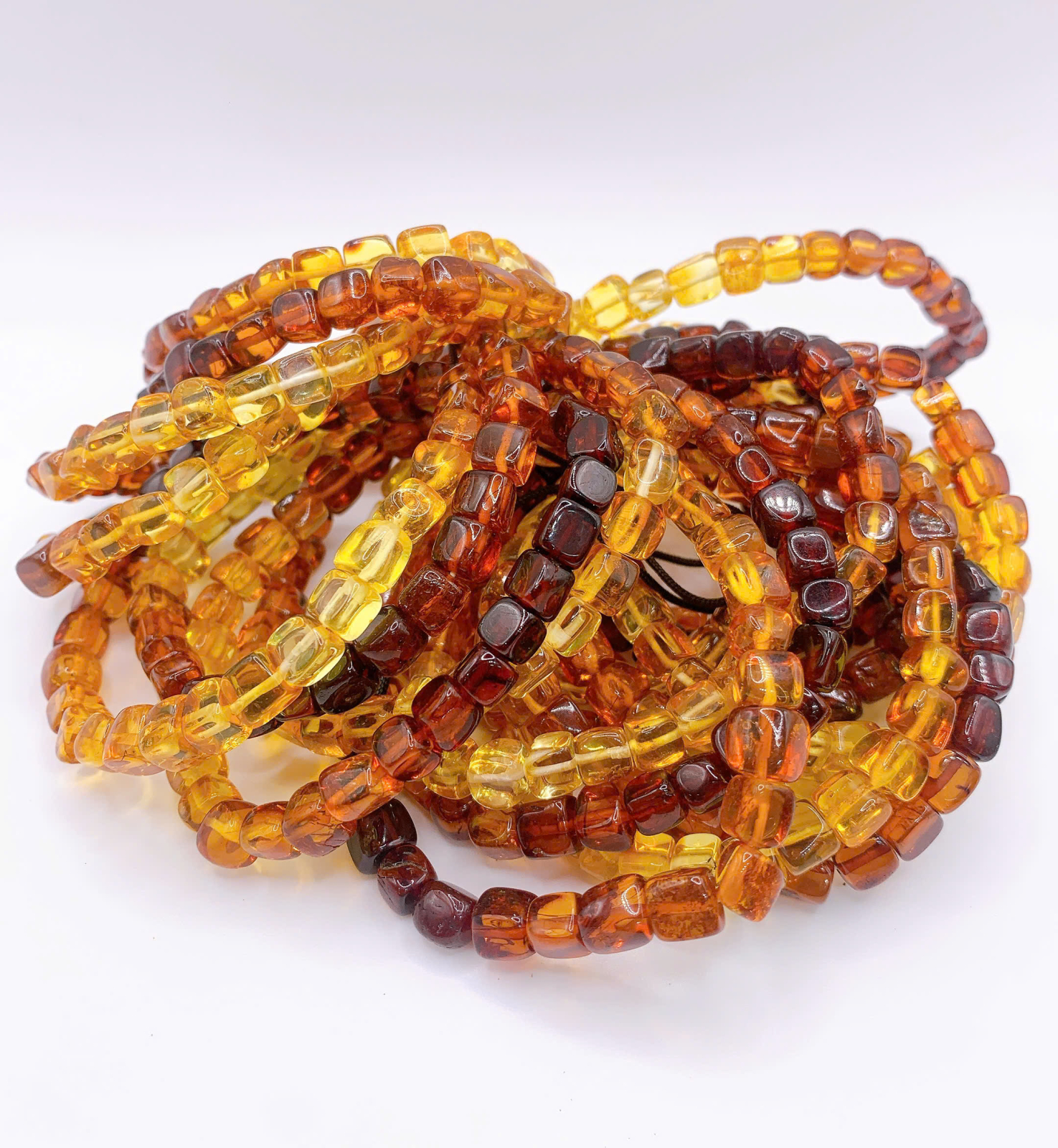 Vòng Chuỗi Hổ Phách 8mm