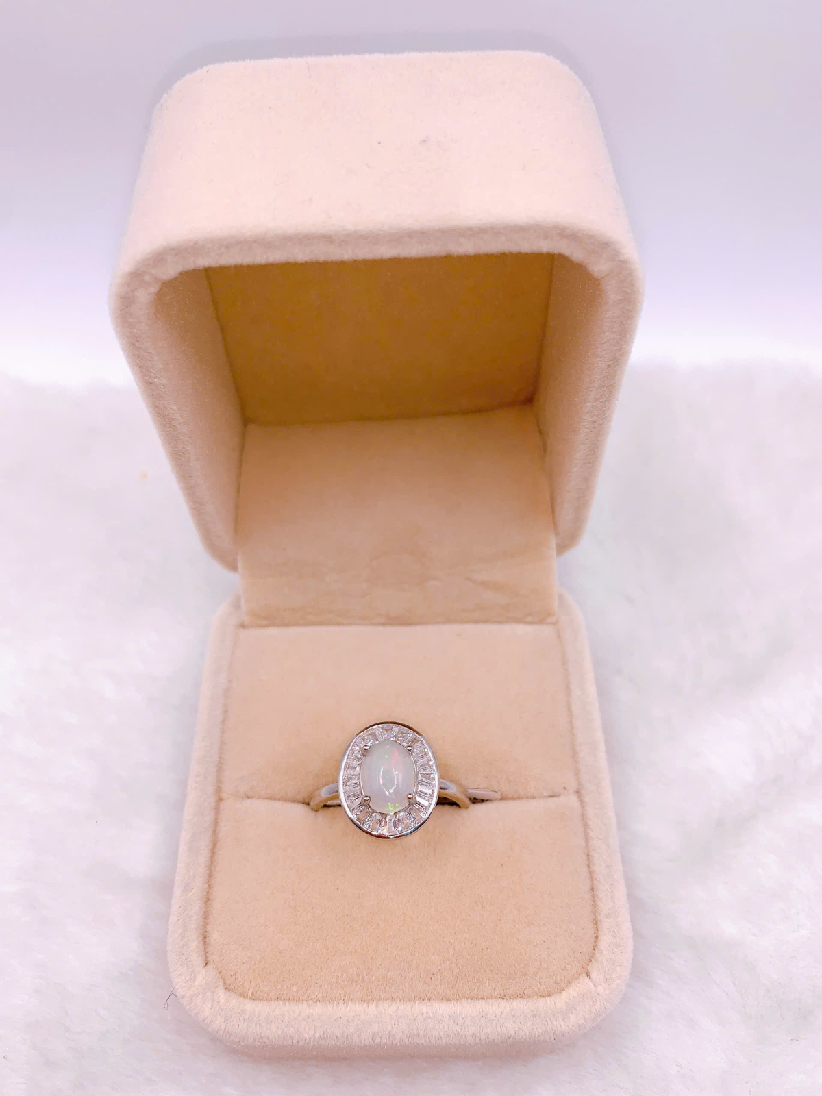 Nhẫn đá Opal - RBO381