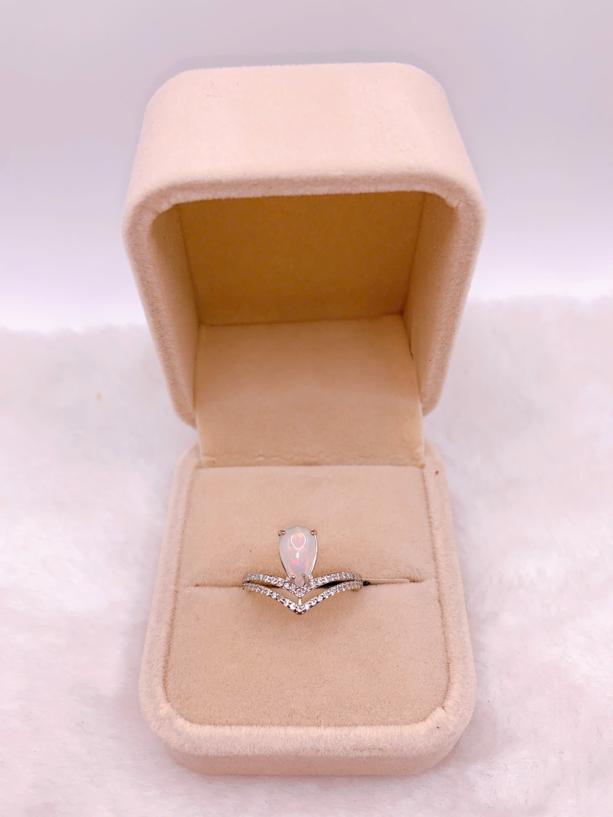 Nhẫn đá Opal - RBO310