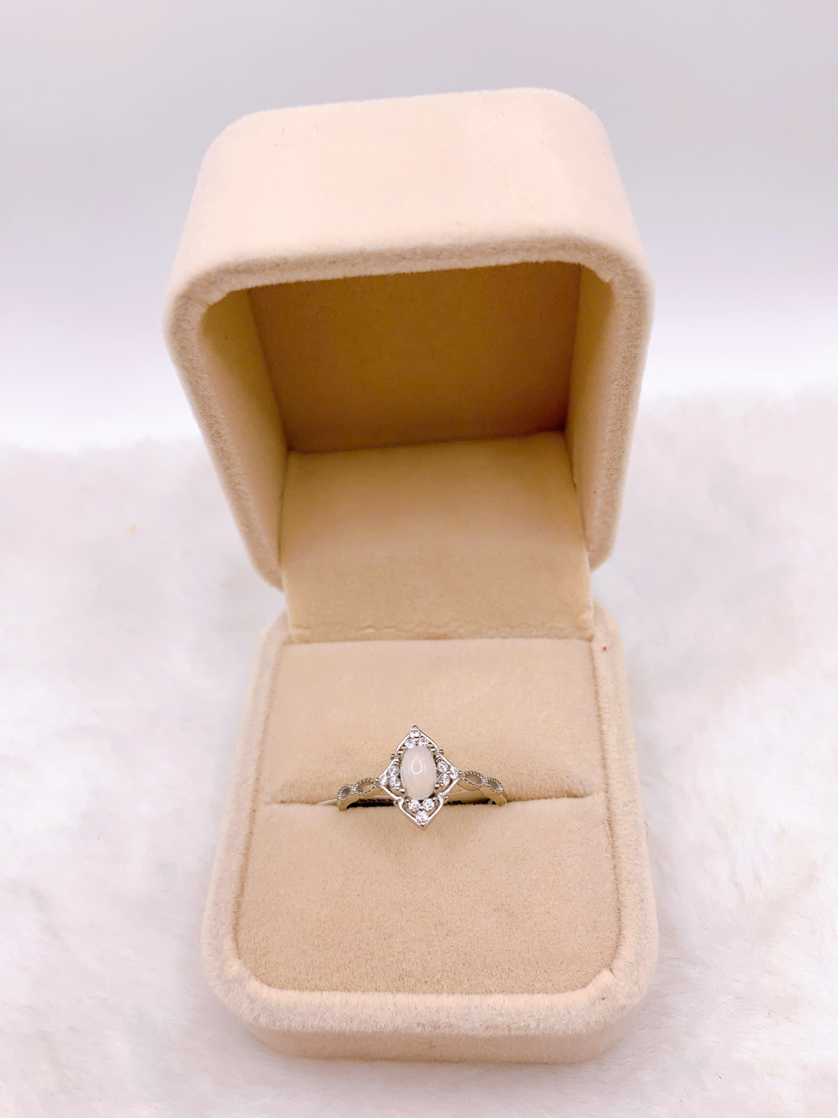 Nhẫn đá Opal - RBO426