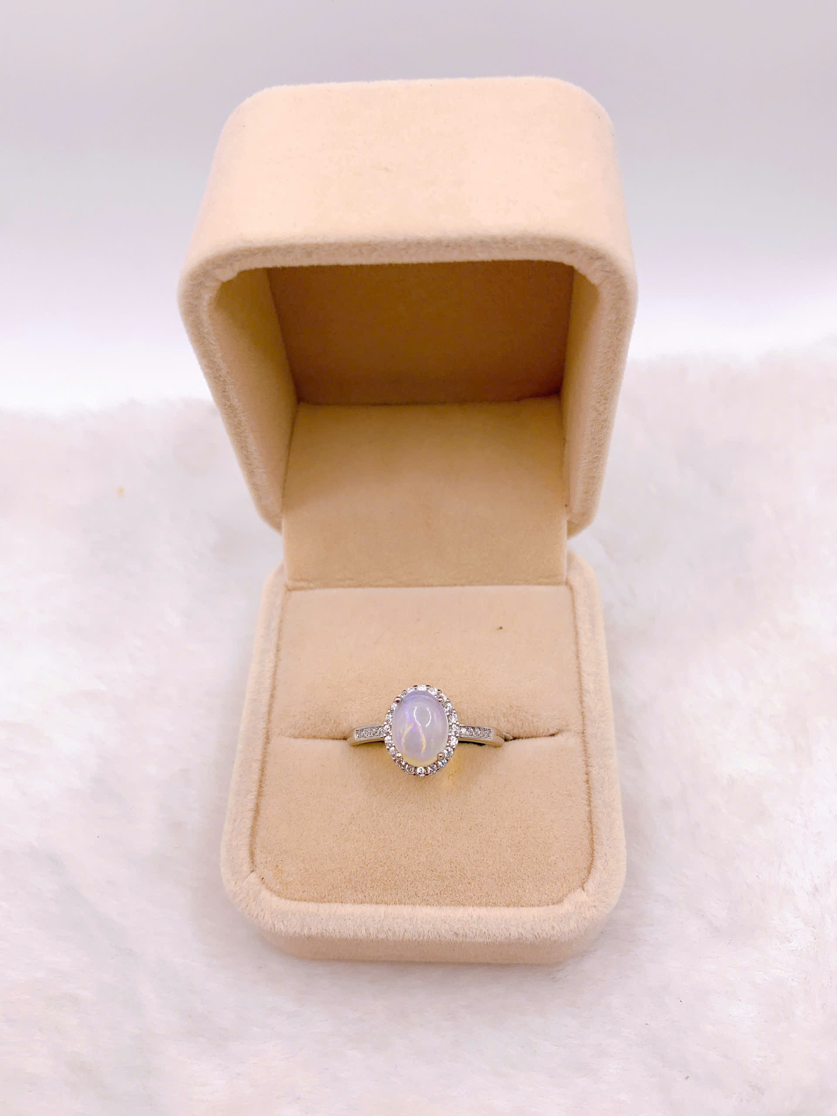 Nhẫn đá Opal - RBO352