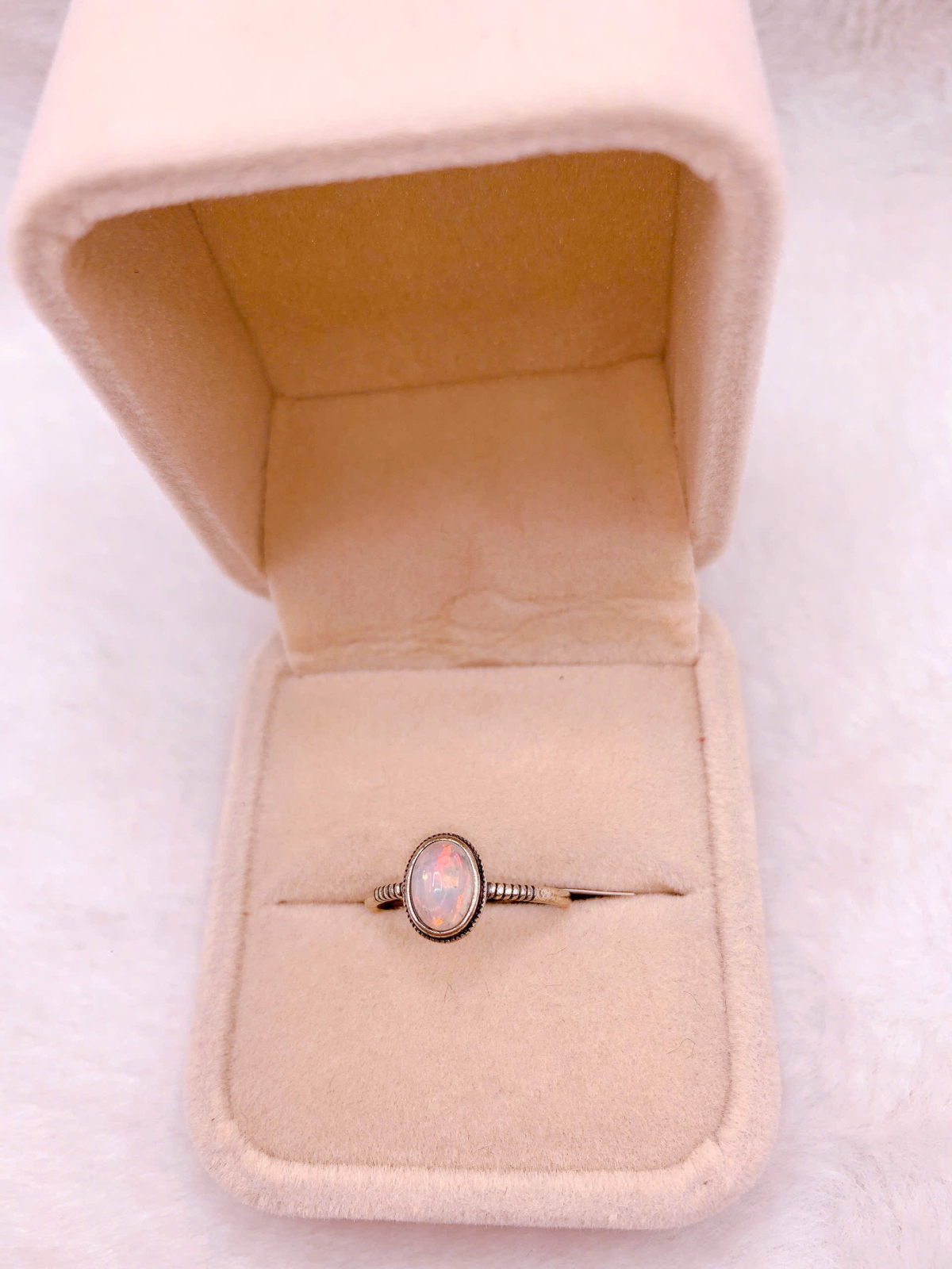 Nhẫn bạc đá Opal - RBO403