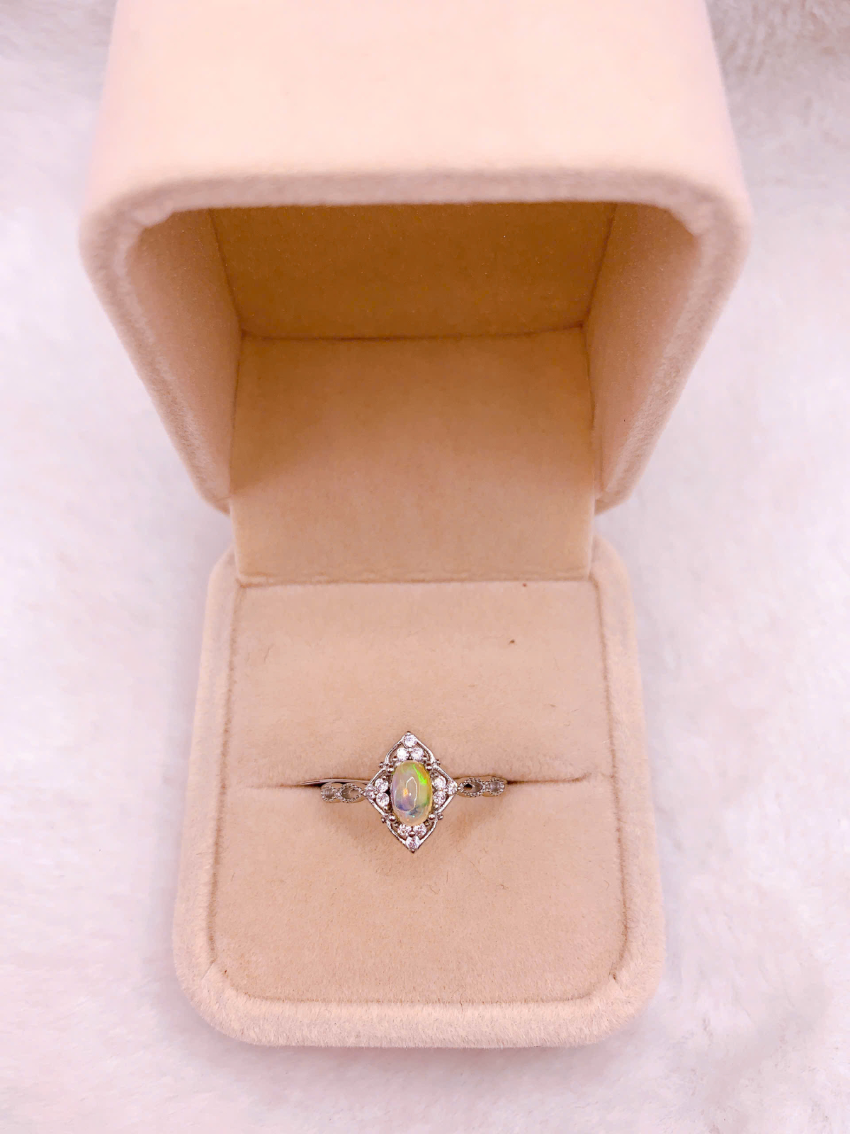 Nhẫn bạc đá Opal - RBO426