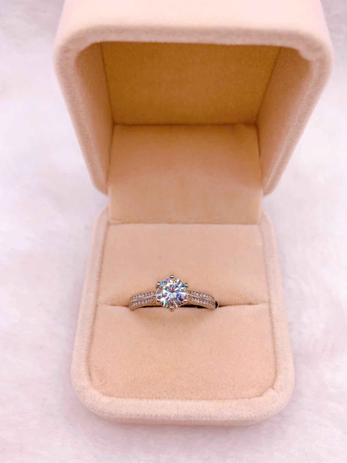 Nhẫn Bạc 925 Đính Đá Moissanite - RMO237