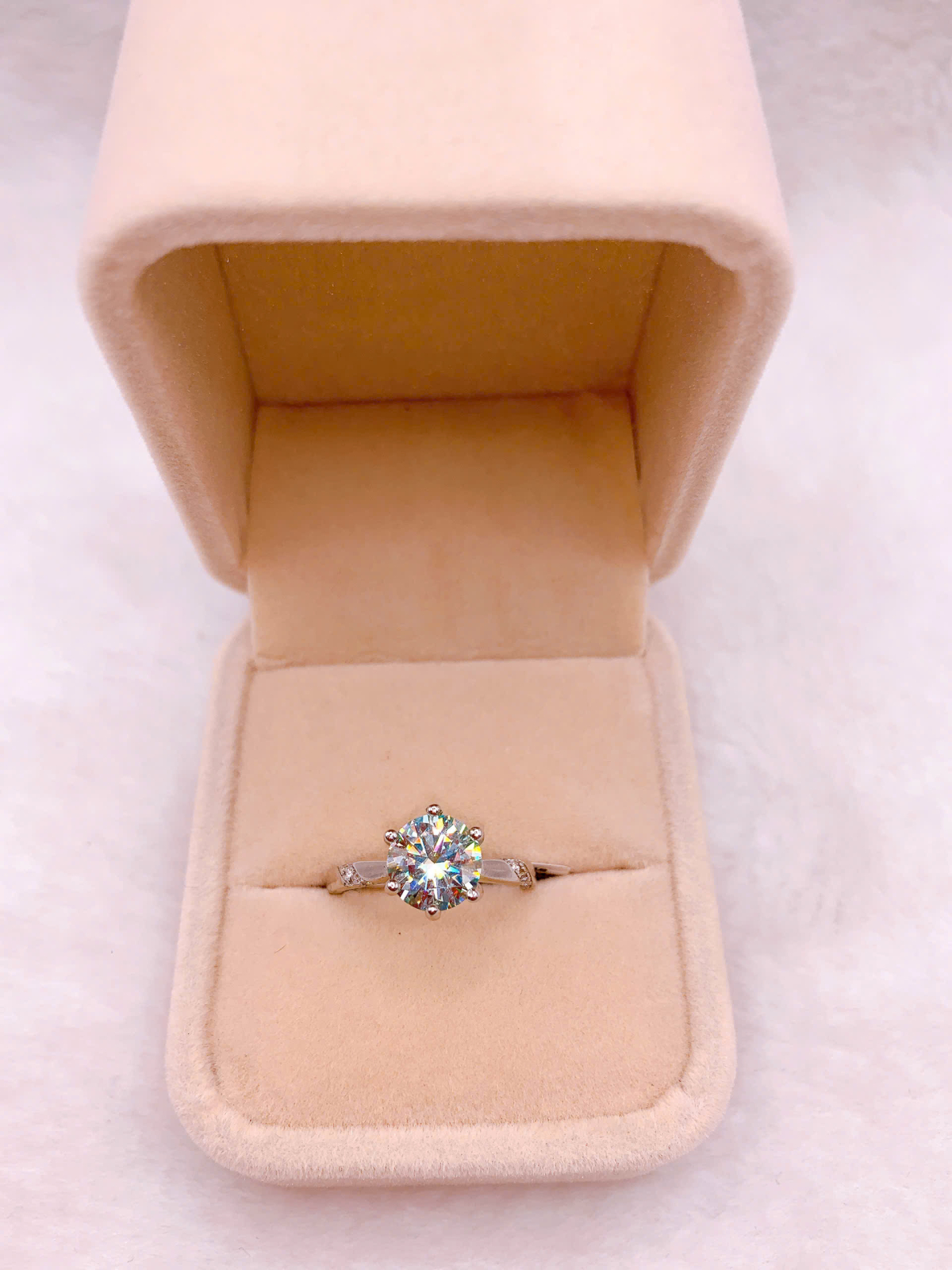 Nhẫn Bạc 925 Đính Đá Moissanite - RMO324