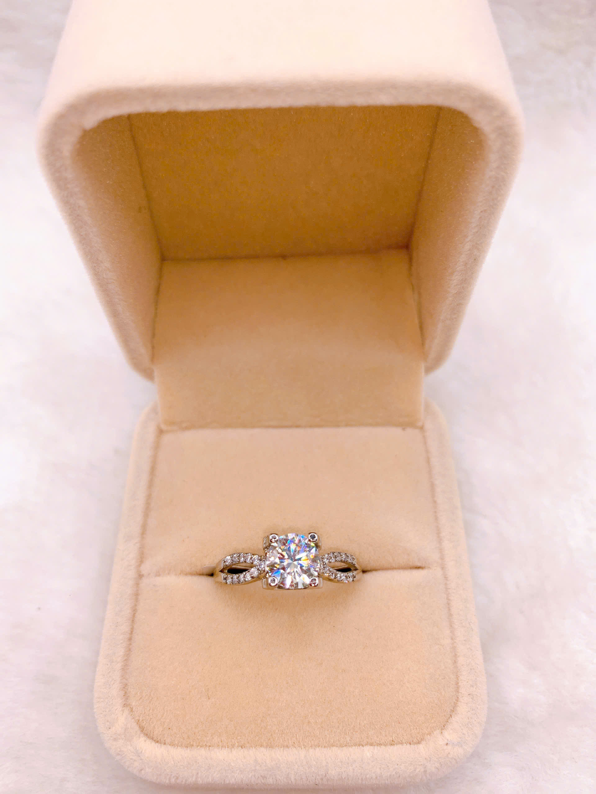 Nhẫn Bạc 925 Đính Đá Moissanite - RMO116