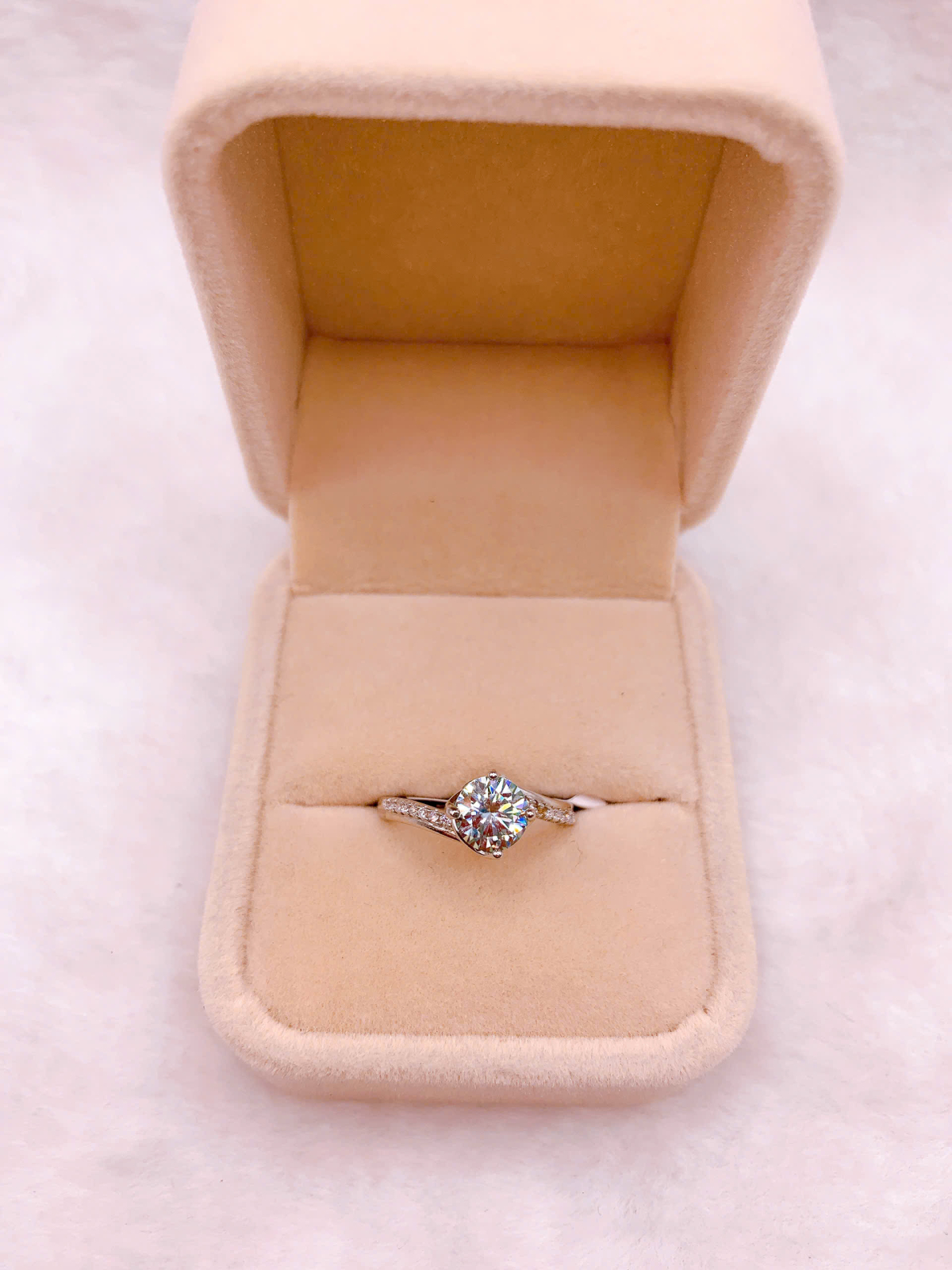 Nhẫn Bạc 925 Đính Đá Moissanite - RMO202