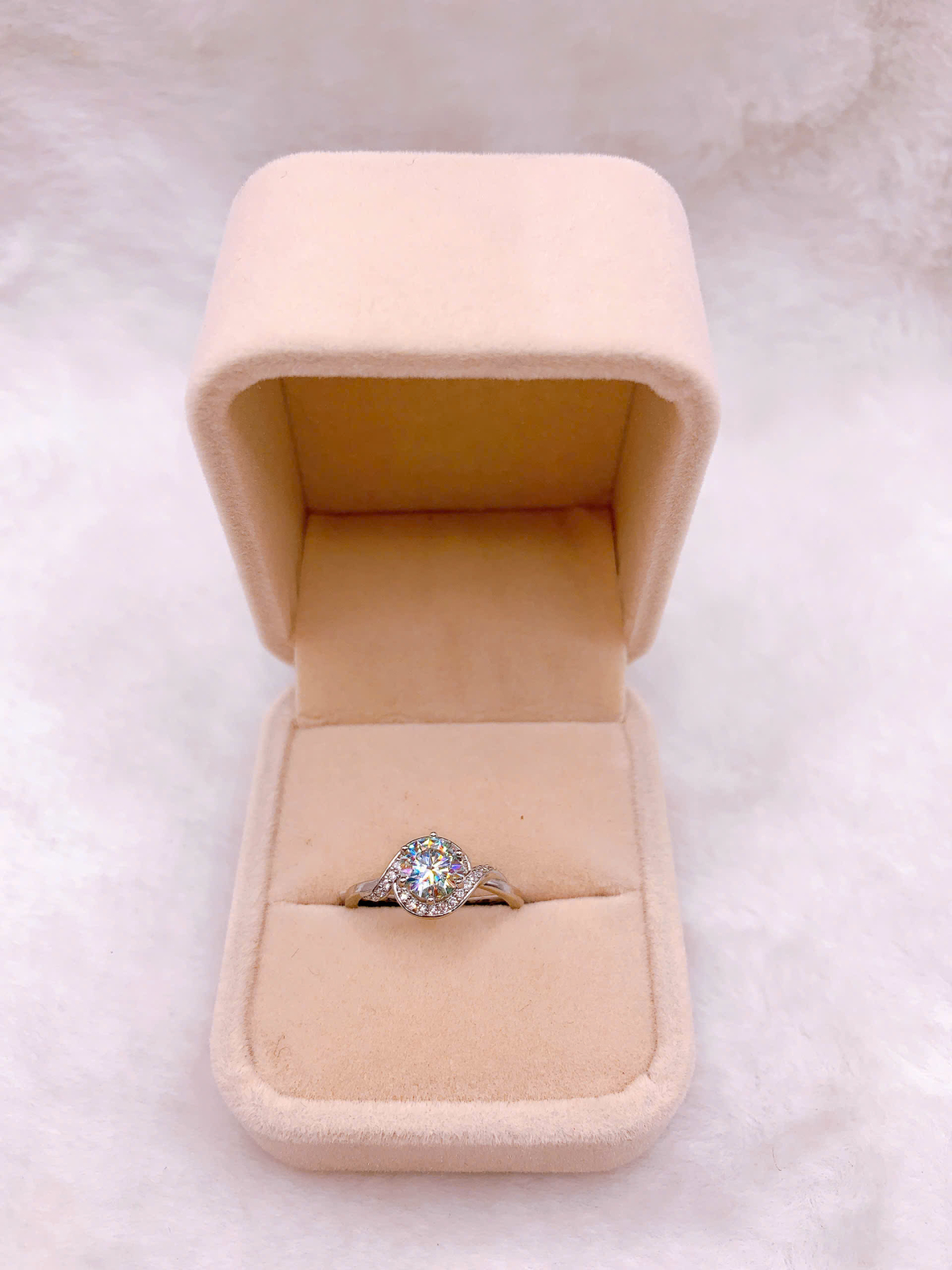 Nhẫn Bạc 925 Đính Đá Moissanite - RMO275