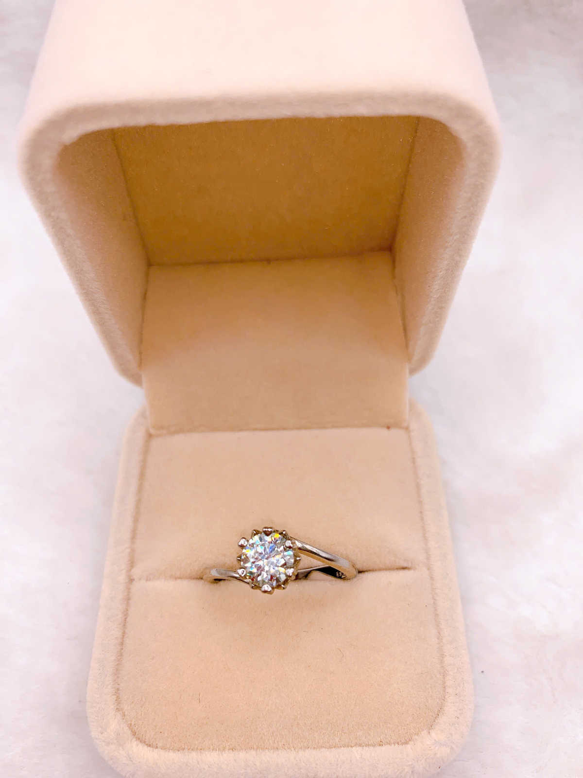 Nhẫn Bạc 925 Đính Đá Moissanite - RMO144