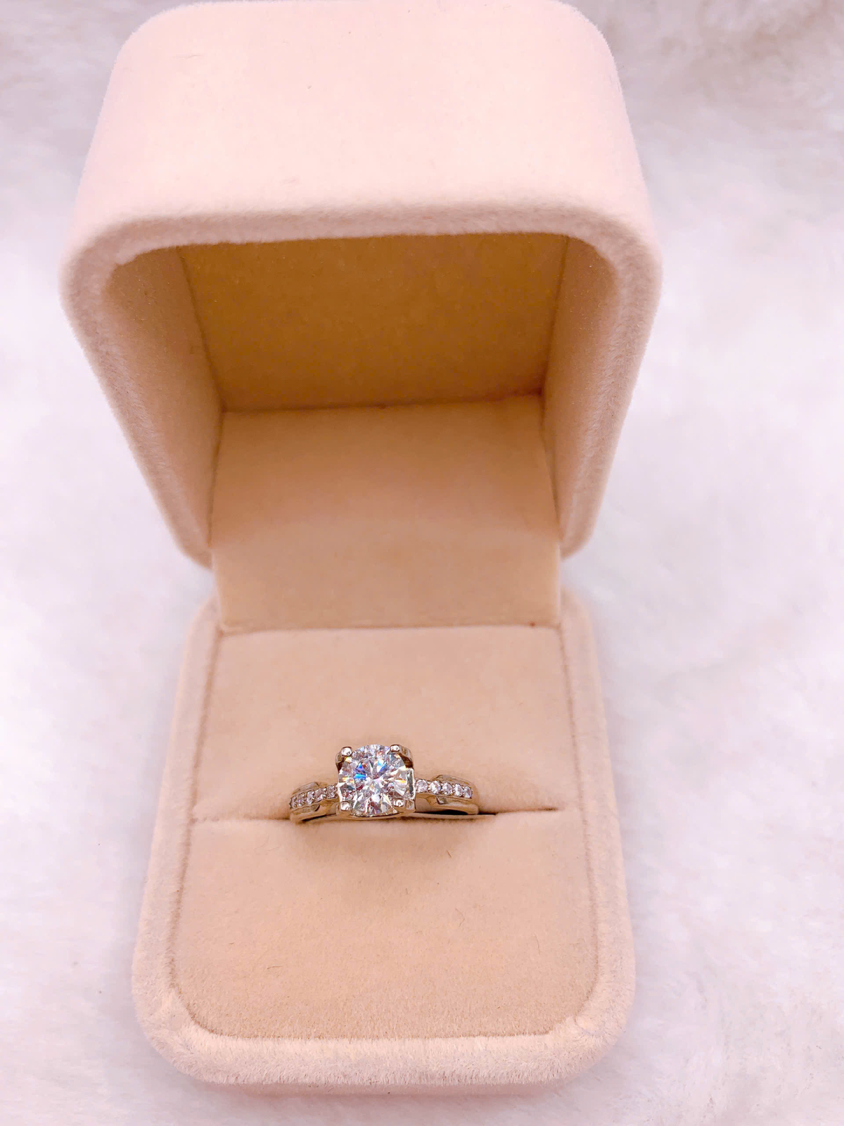 Nhẫn bạc Đính Đá Moissanite - RMO158