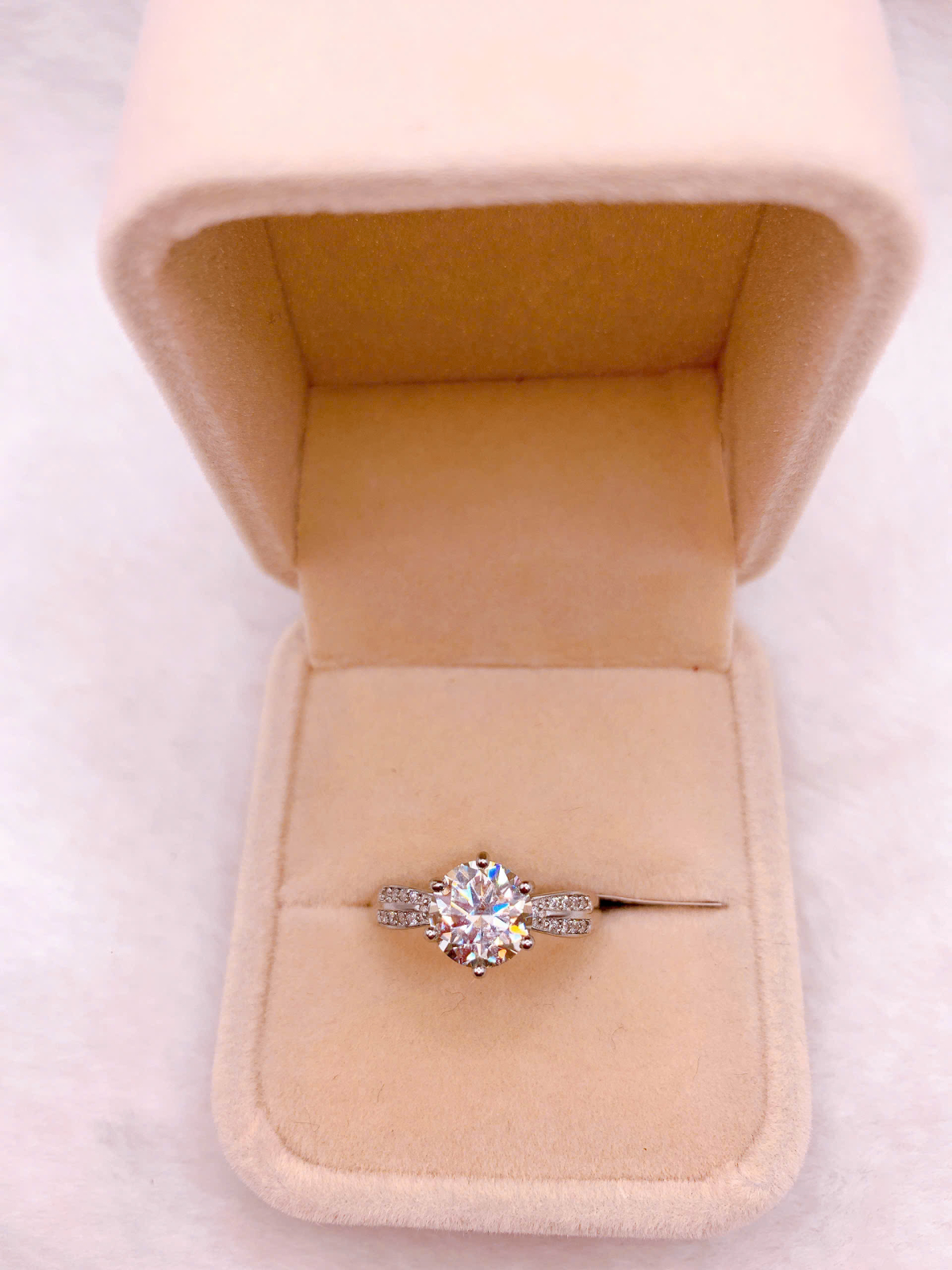 Nhẫn bạc Đính Đá Moissanite - RMO176