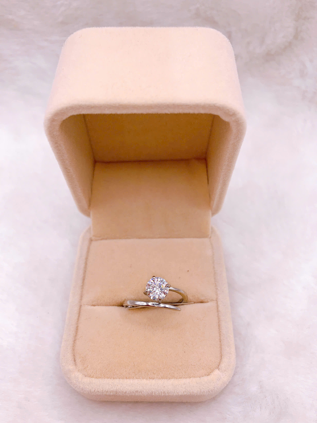 Nhẫn bạc Đính Đá Moissanite - RMO284