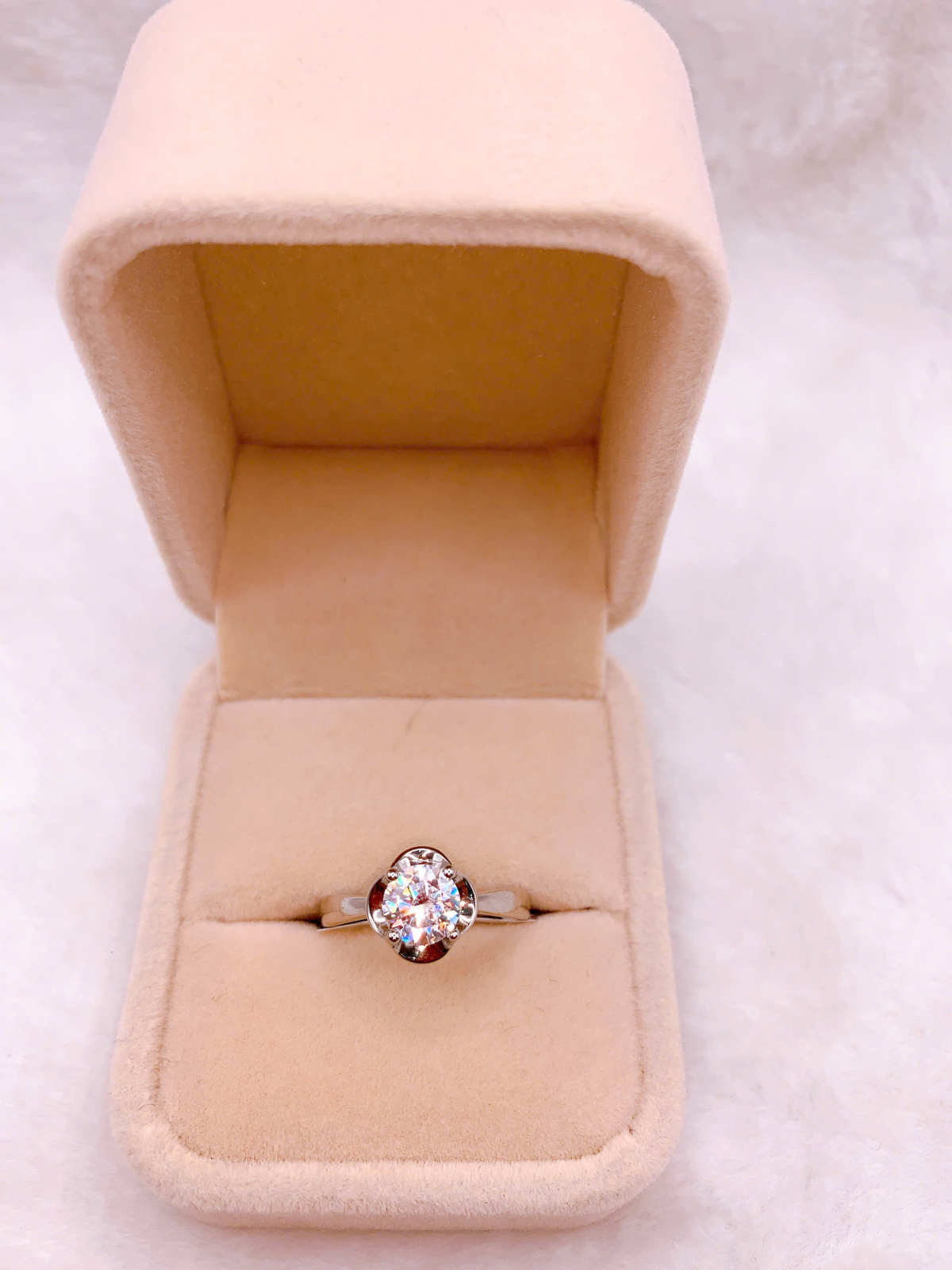 Nhẫn bạc Đính Đá Moissanite - RMX078