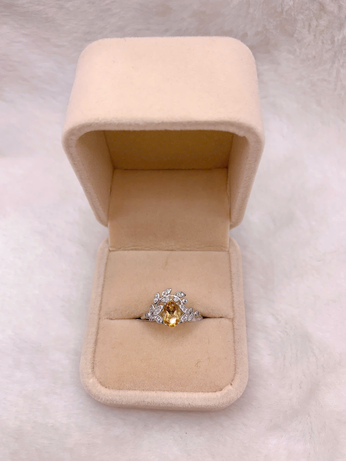 Nhẫn Đính Đá Citrine Bạc 925 - RCT178