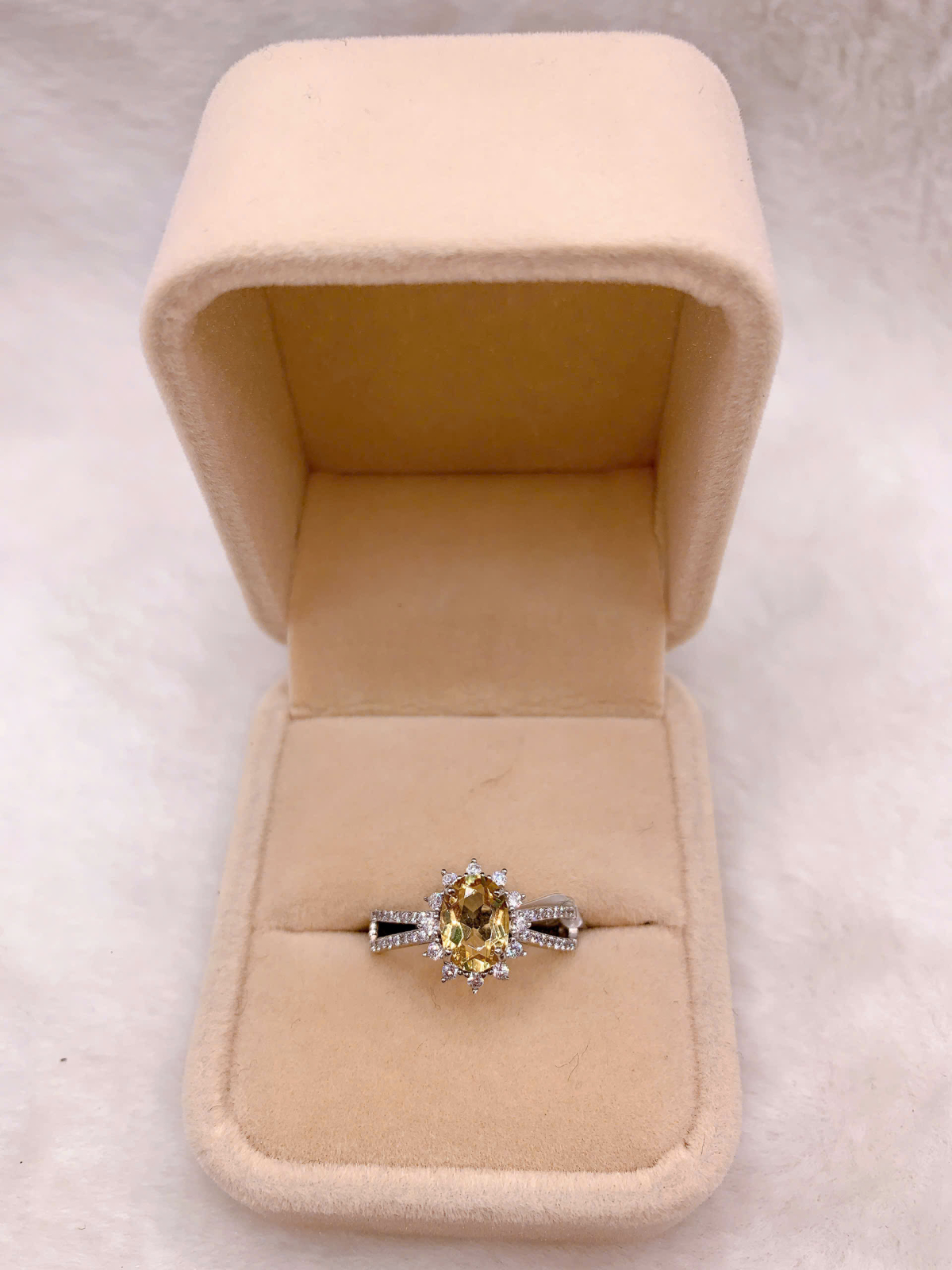 Nhẫn Đính Đá Citrine Bạc 925 - RCT112