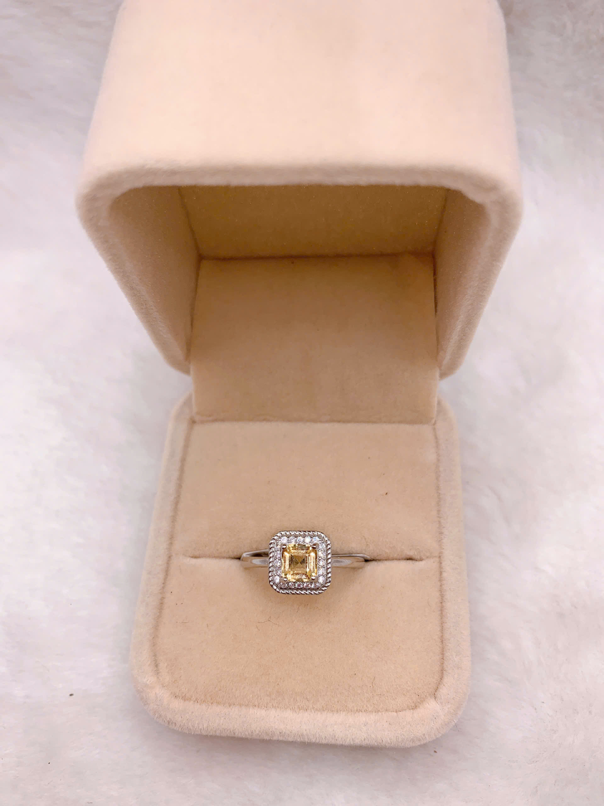 Nhẫn Đính Đá Citrine Bạc 925 - RCT195