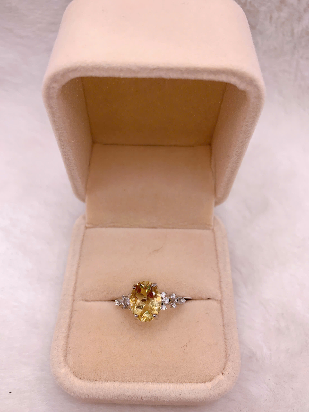 Nhẫn Đính Đá Citrine Bạc 925 - RCT164