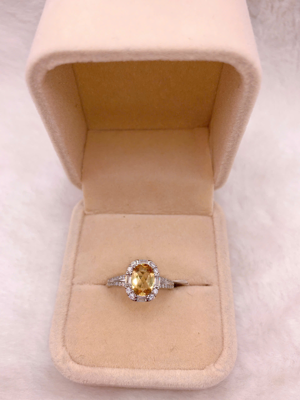 Nhẫn Đính Đá Citrine Bạc 925 - RCT110