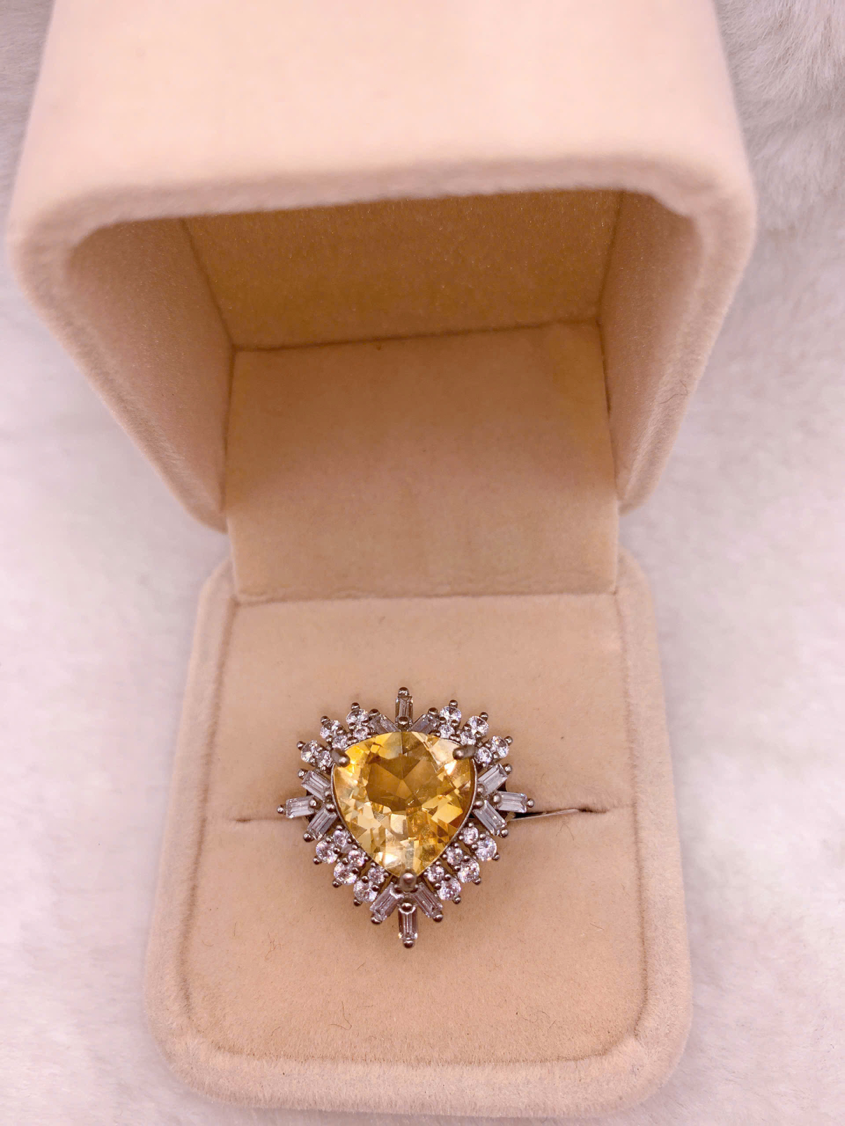 Nhẫn Đính Đá Citrine Bạc 925 - RCT136