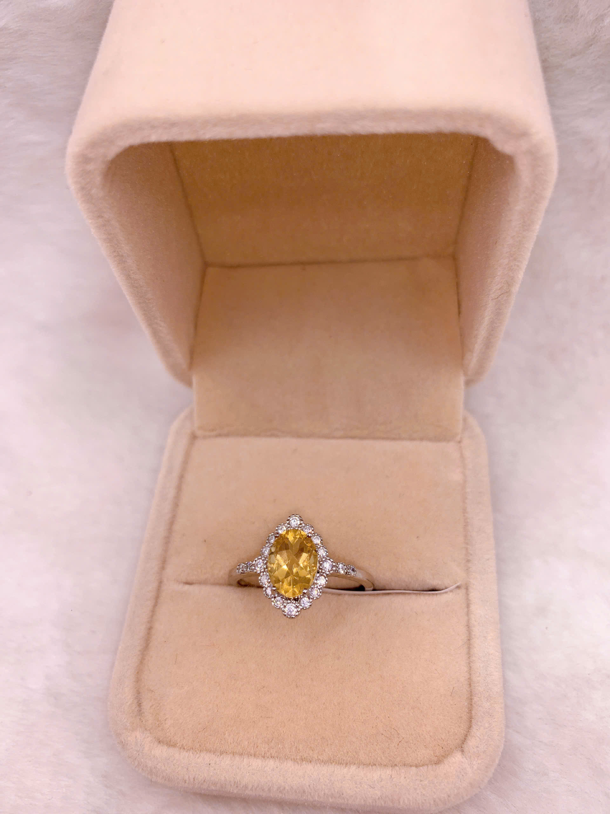 Nhẫn Đính Đá Citrine Bạc 925 - RCT162