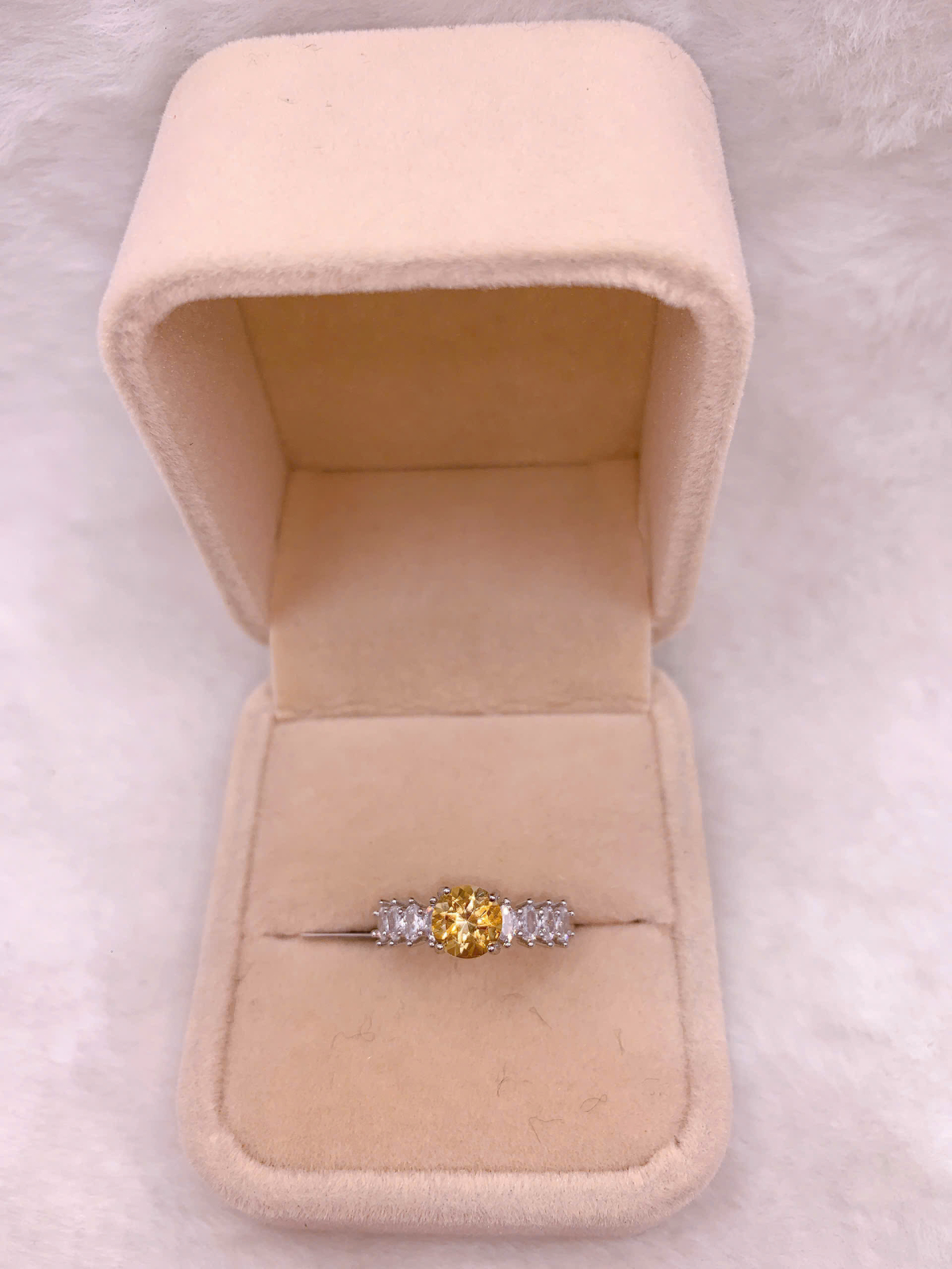 Nhẫn Đính Đá Citrine Bạc 925 - RCT148