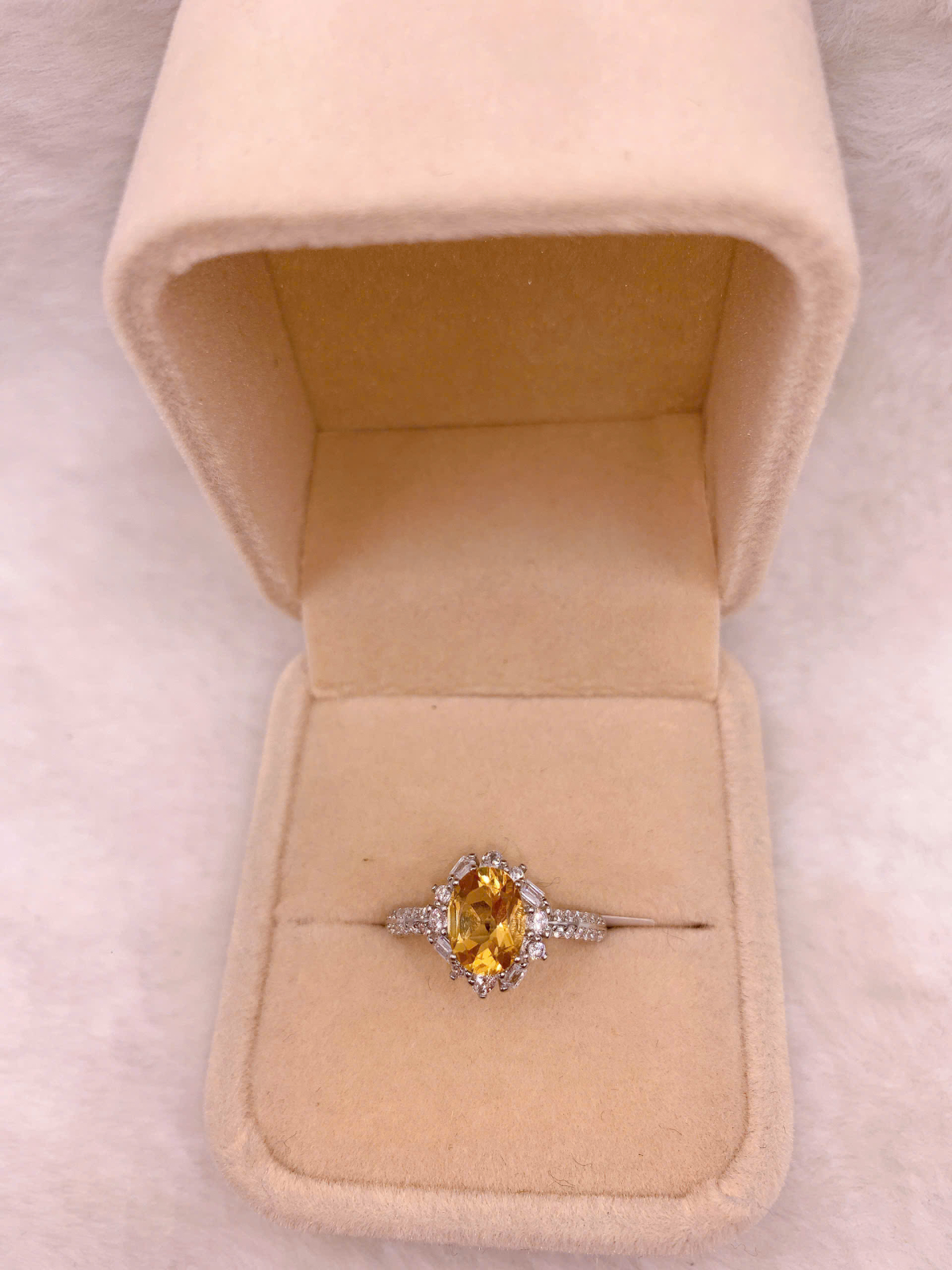 Nhẫn Đính Đá Citrine Bạc 925 - RCT147
