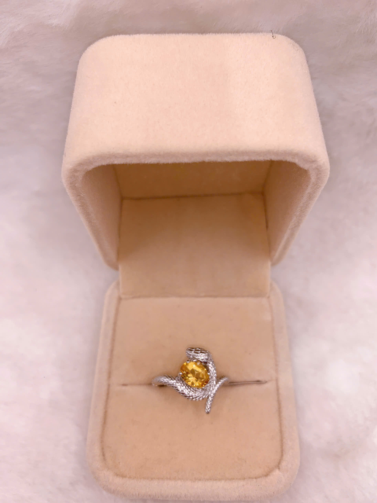 Nhẫn Đính Đá Citrine Bạc 925 - RCT167