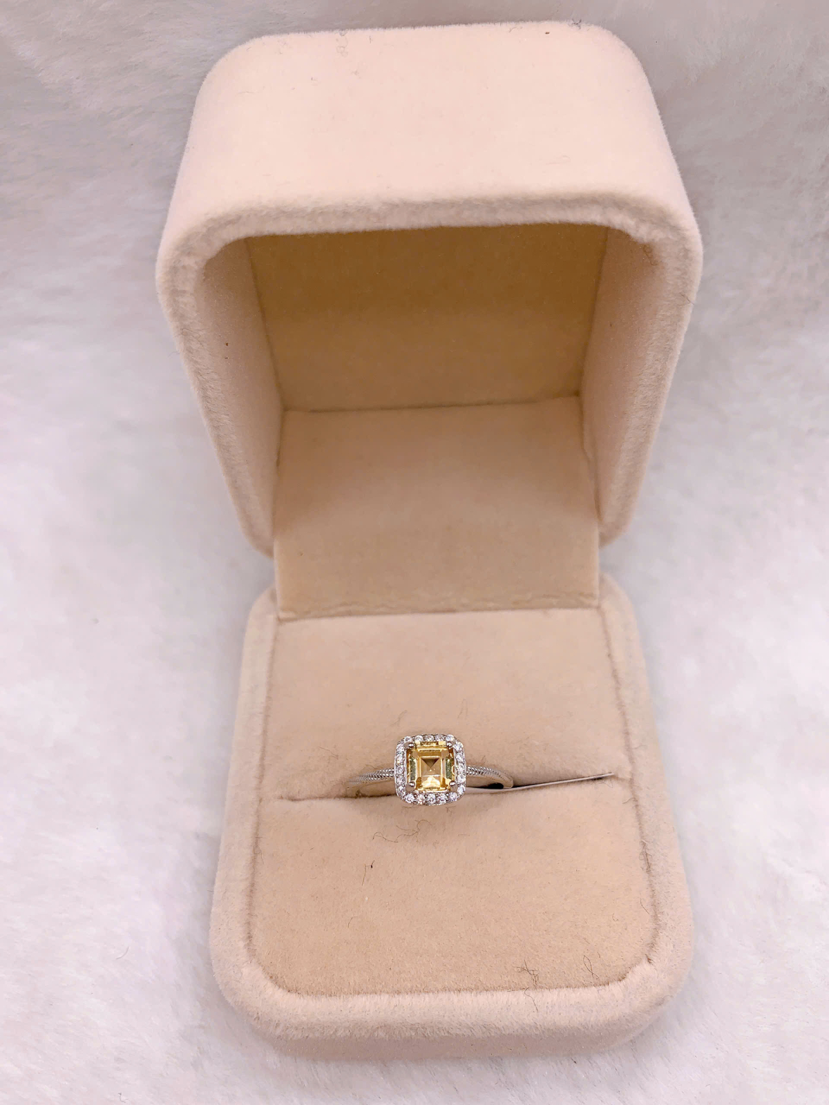 Nhẫn Đính Đá Citrine Bạc 925 - RCT212