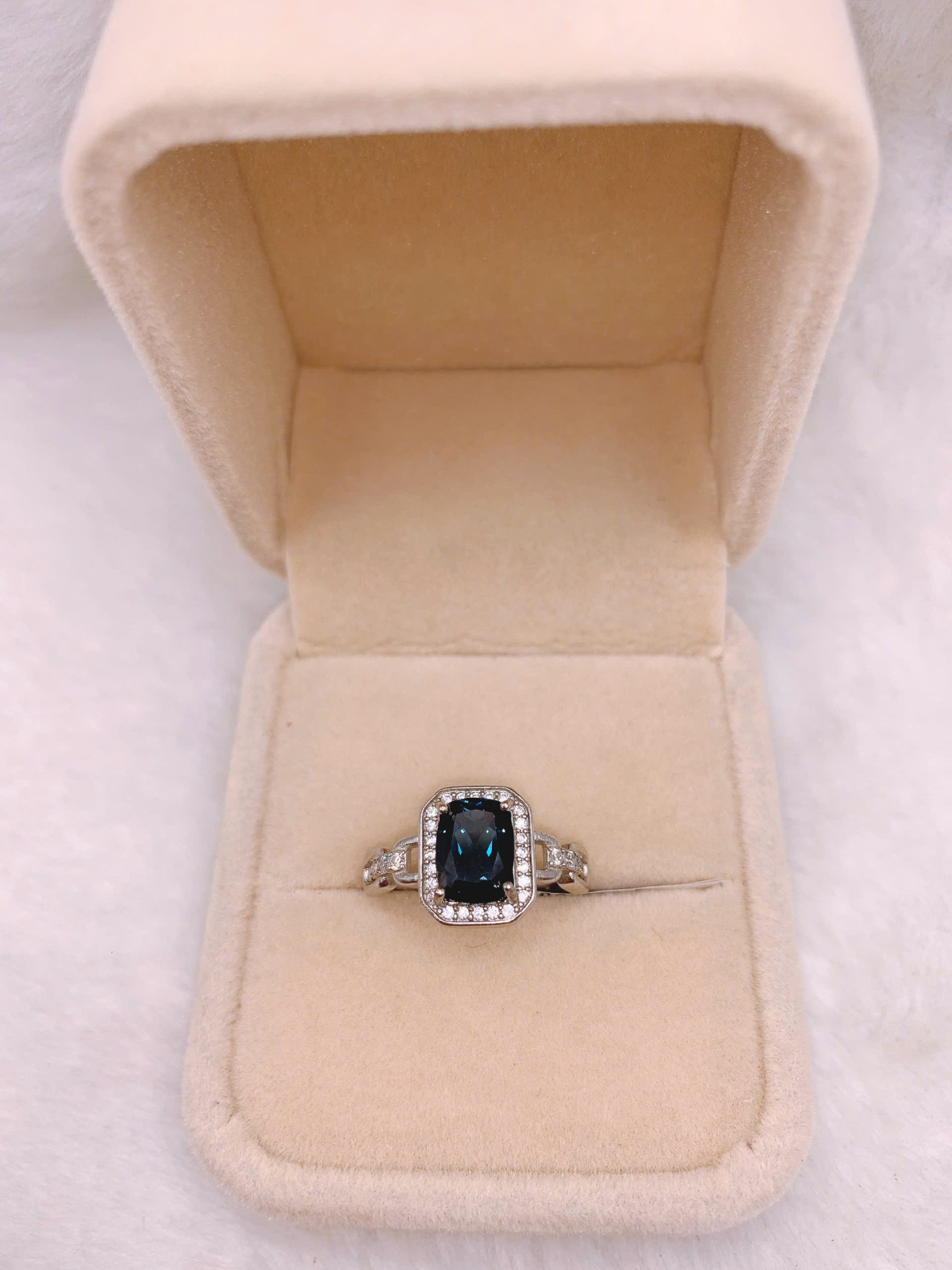 Nhẫn Topaz Bạc 925 - RBT179