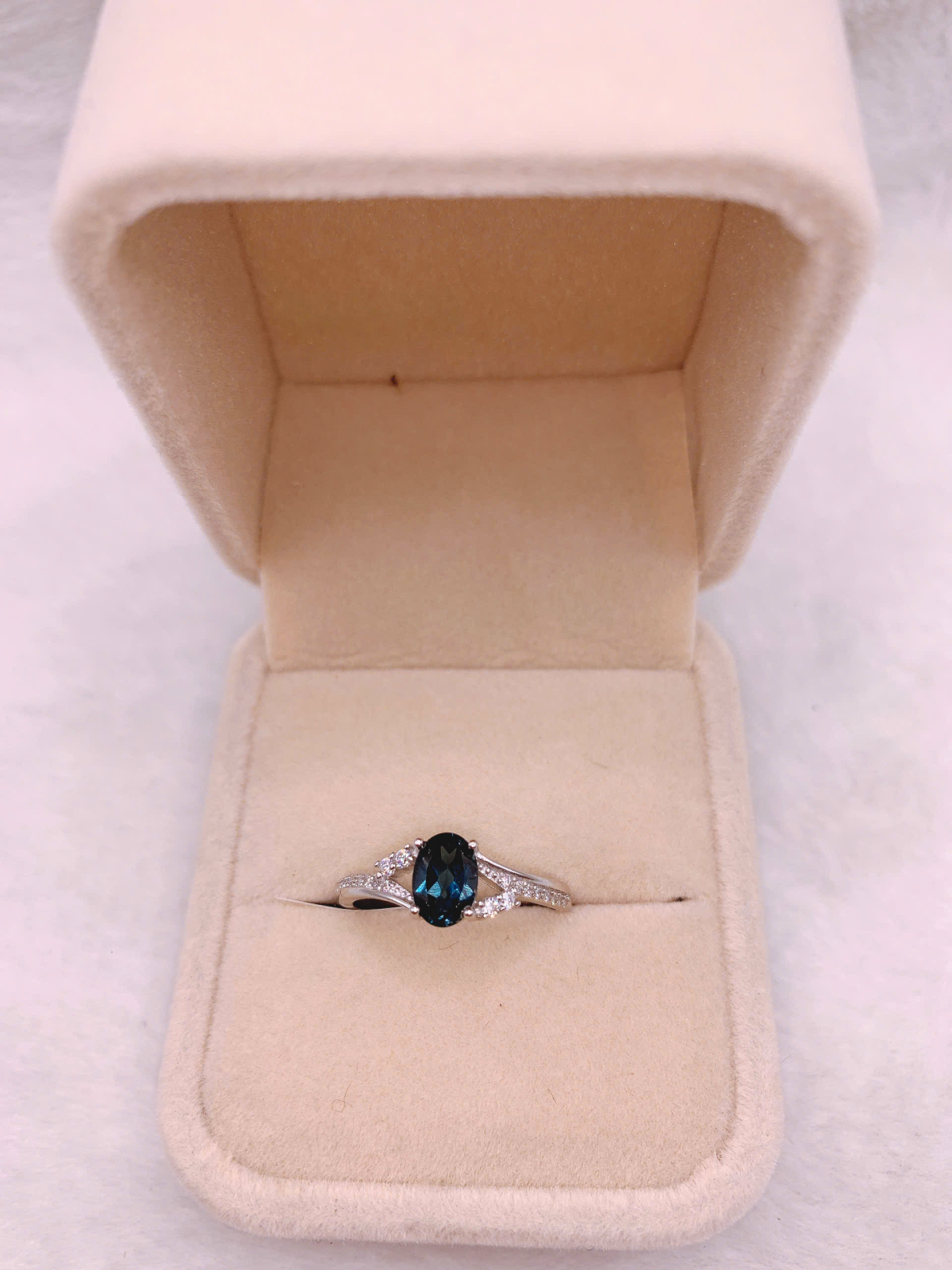 Nhẫn Topaz Bạc 925 - RBT196