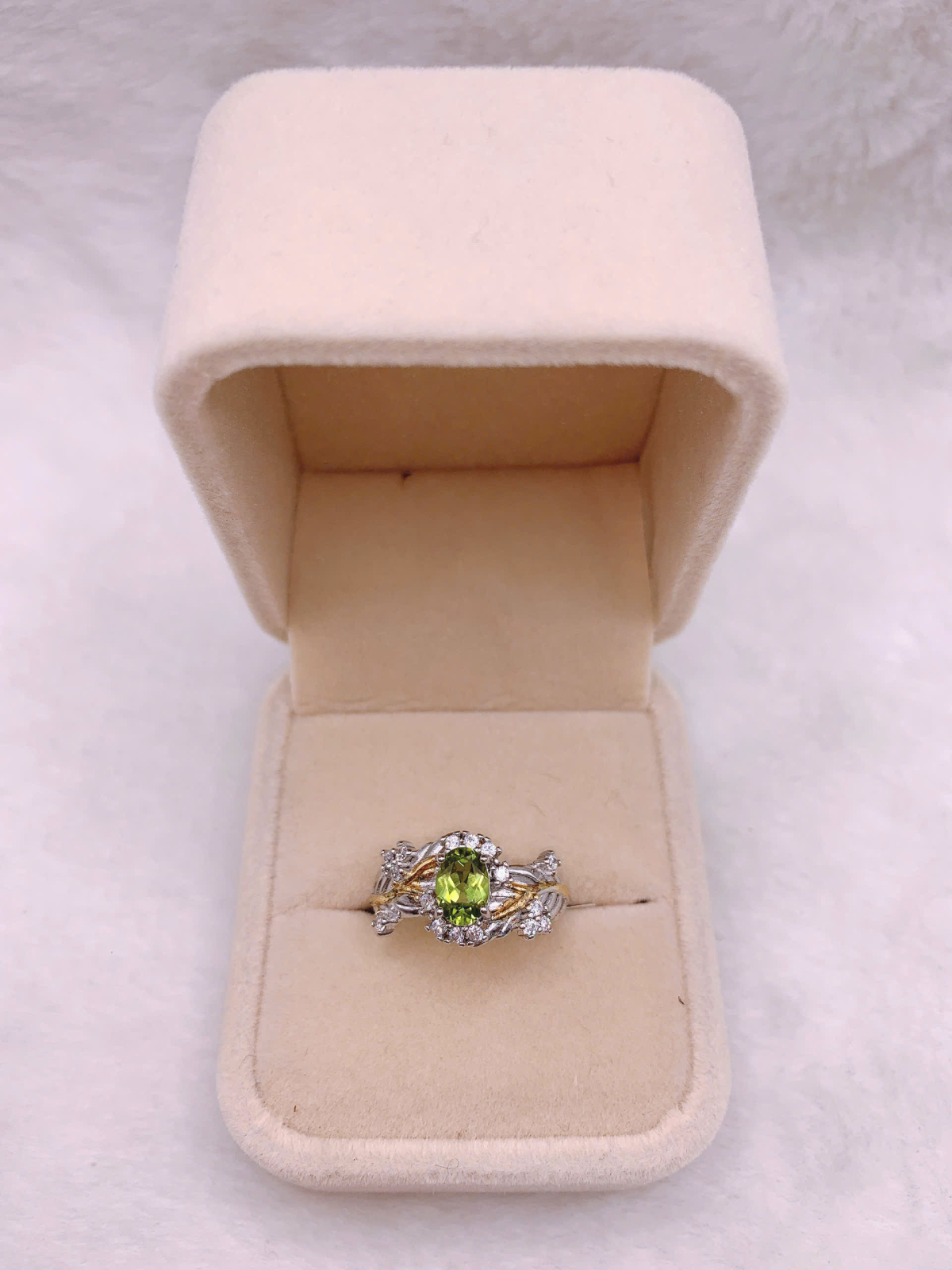 Nhẫn Đá Peridot Bạc 925 - RPR099