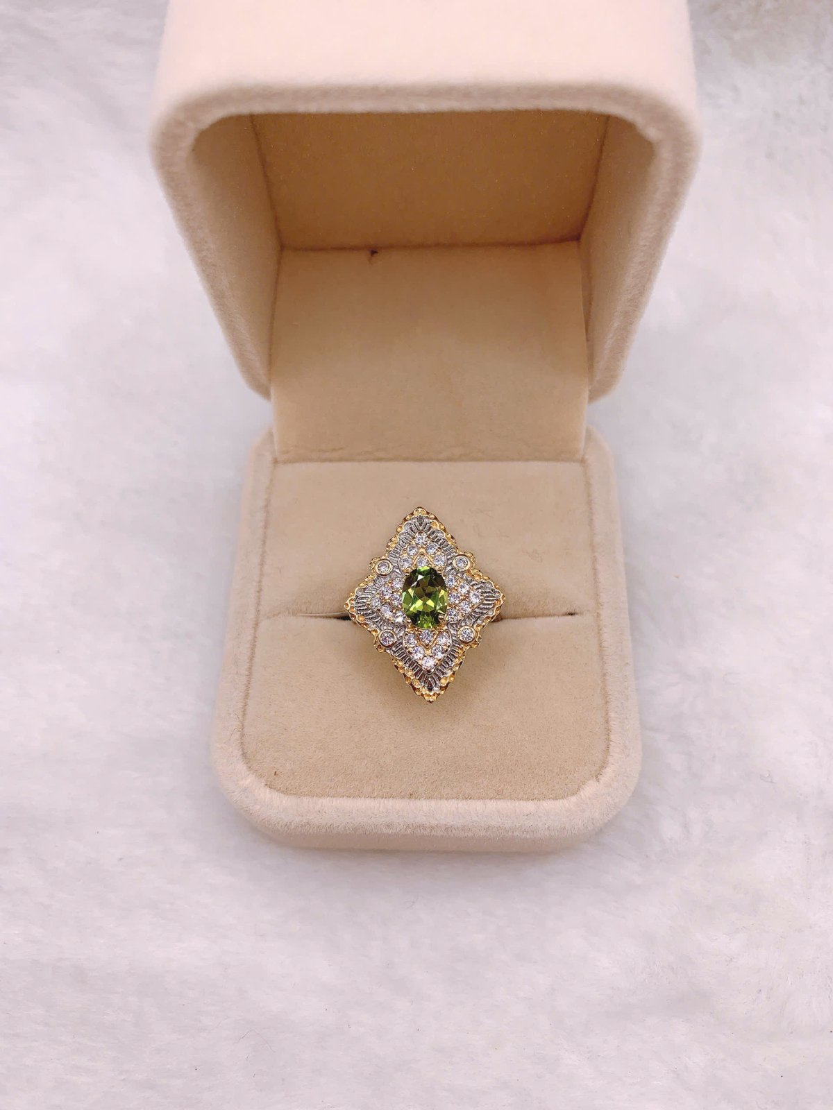 Nhẫn Đá Peridot Bạc 925 - RPR033
