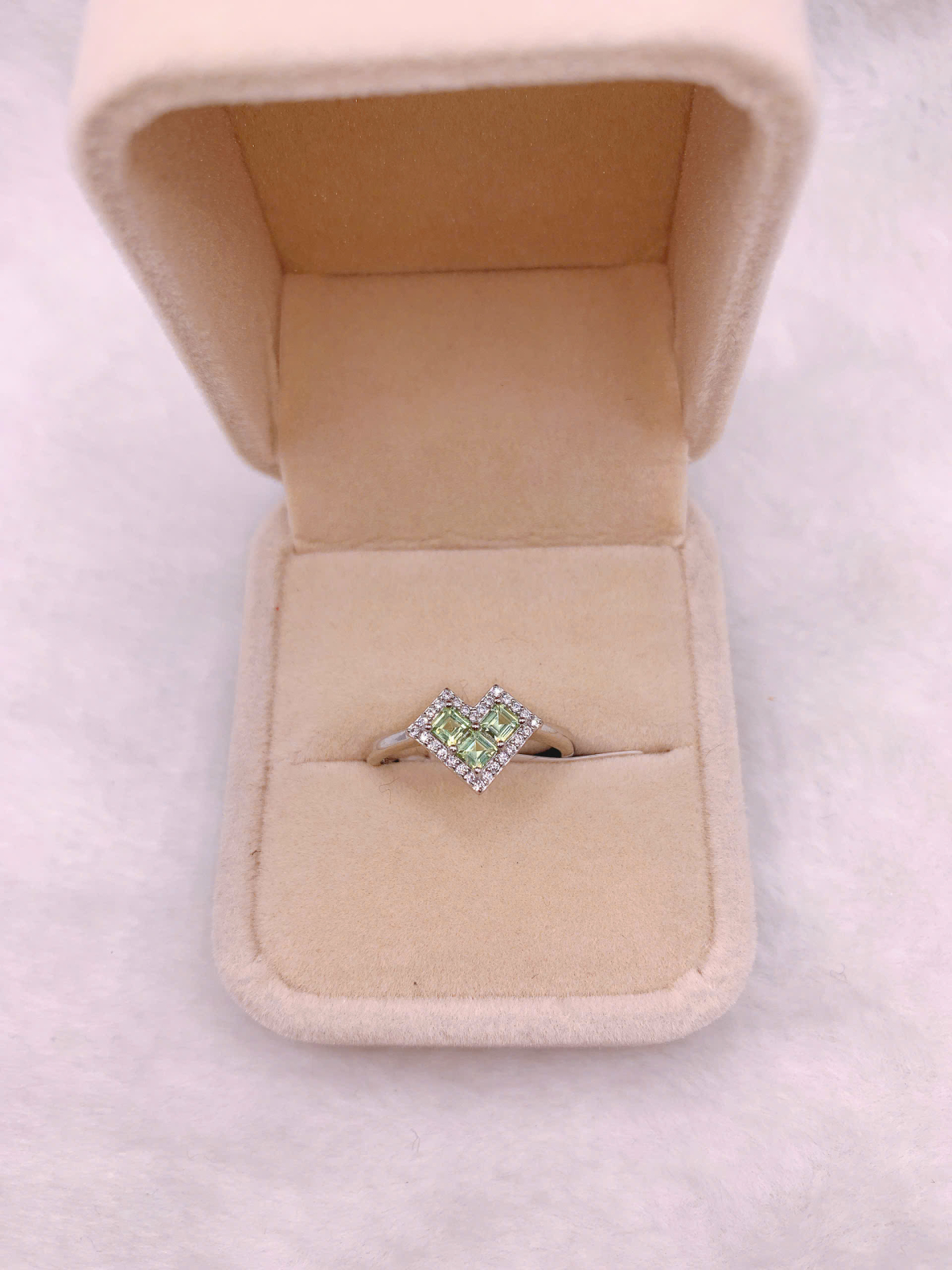 Nhẫn Đá Peridot Bạc 925 - RPR108