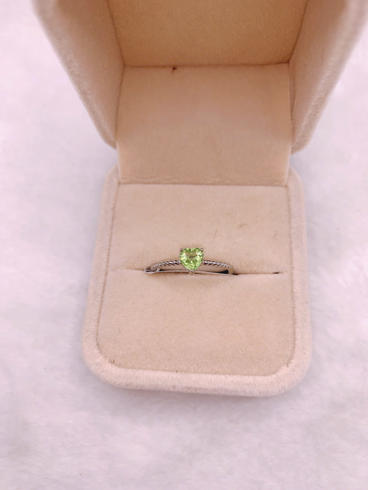 Nhẫn Đá Peridot Bạc 925 - RPR062