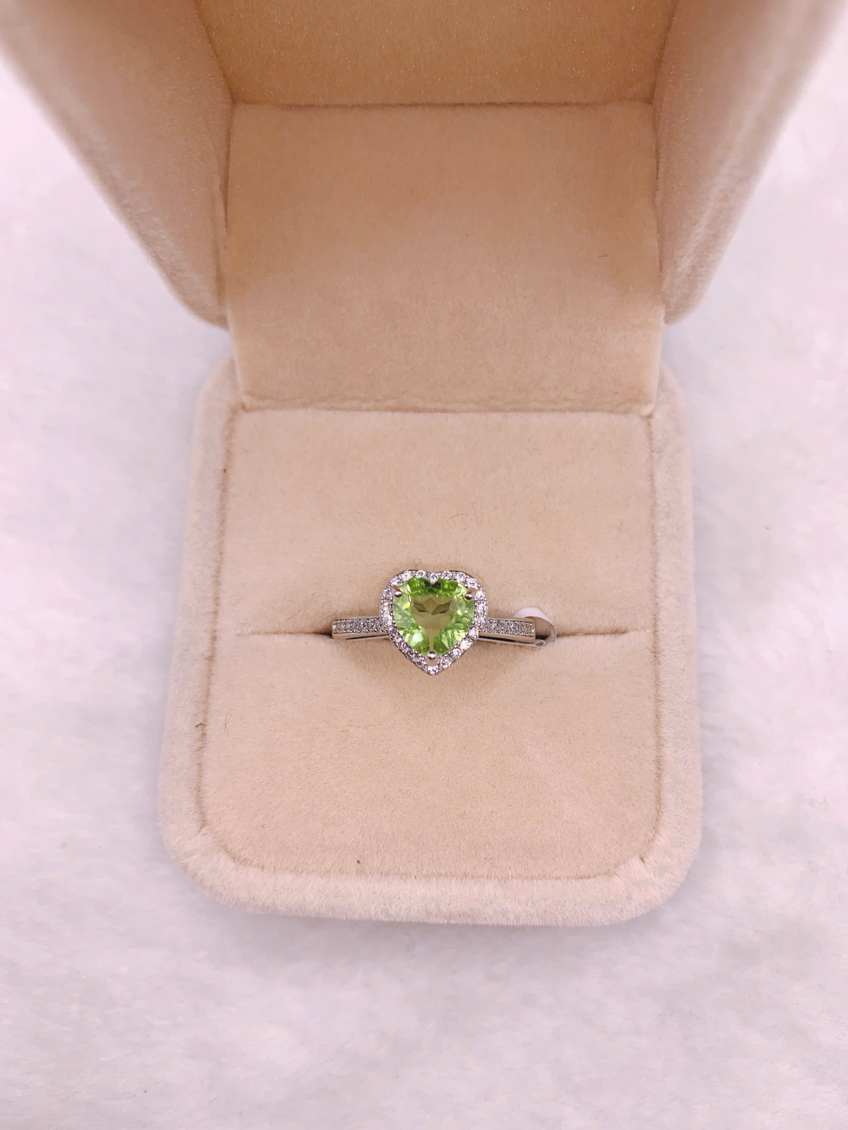 Nhẫn Đá Peridot Bạc 925 - RPR086